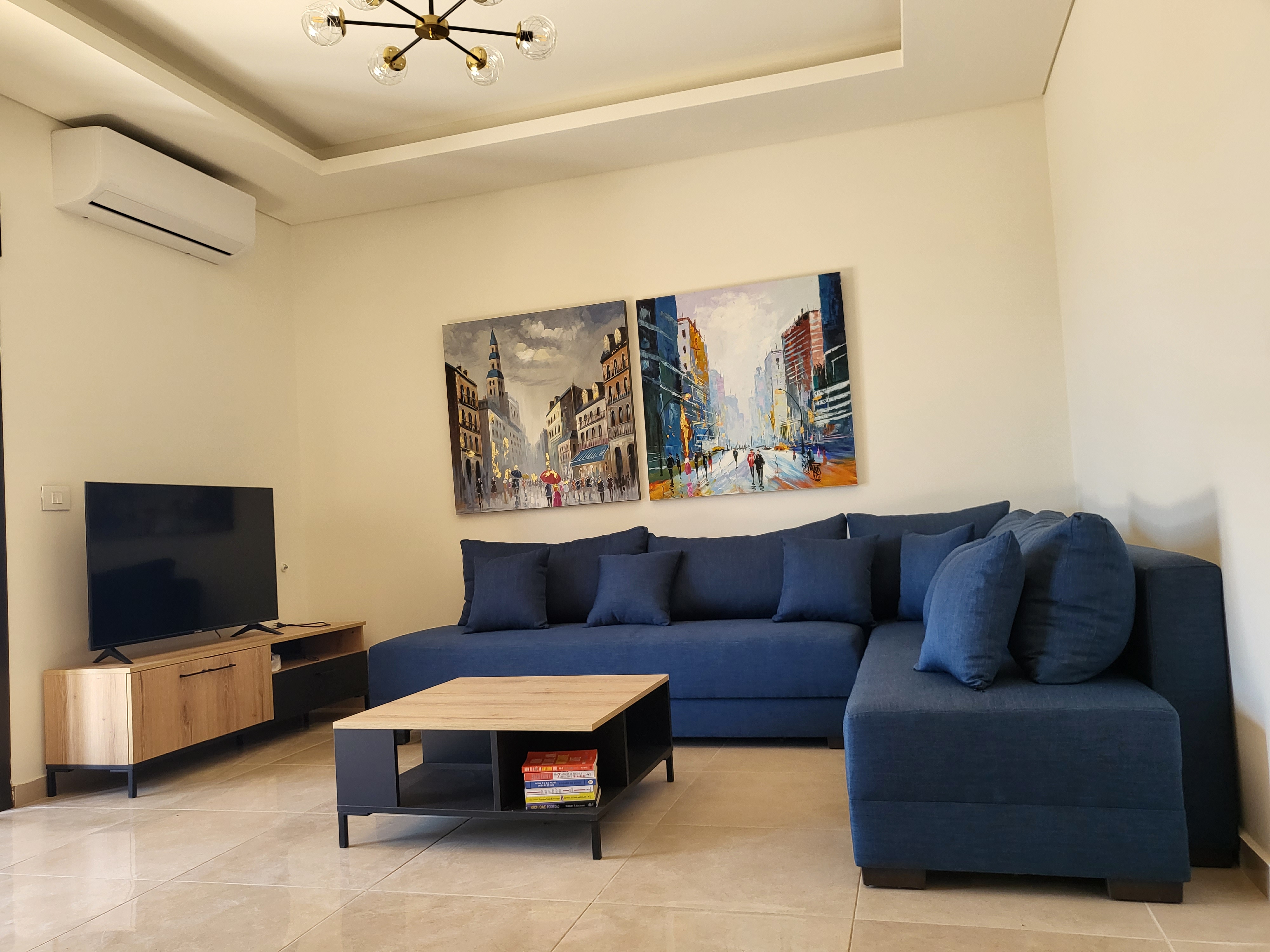 Sweet Home Apartment