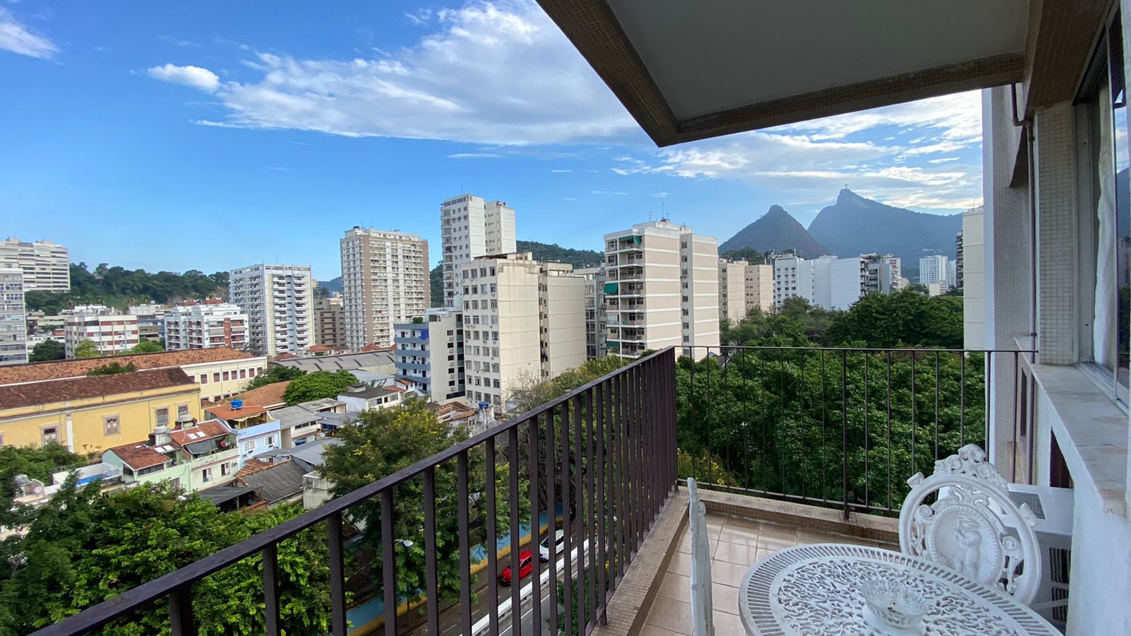 Apartamento com Balanda e Vista Cristo Redentor