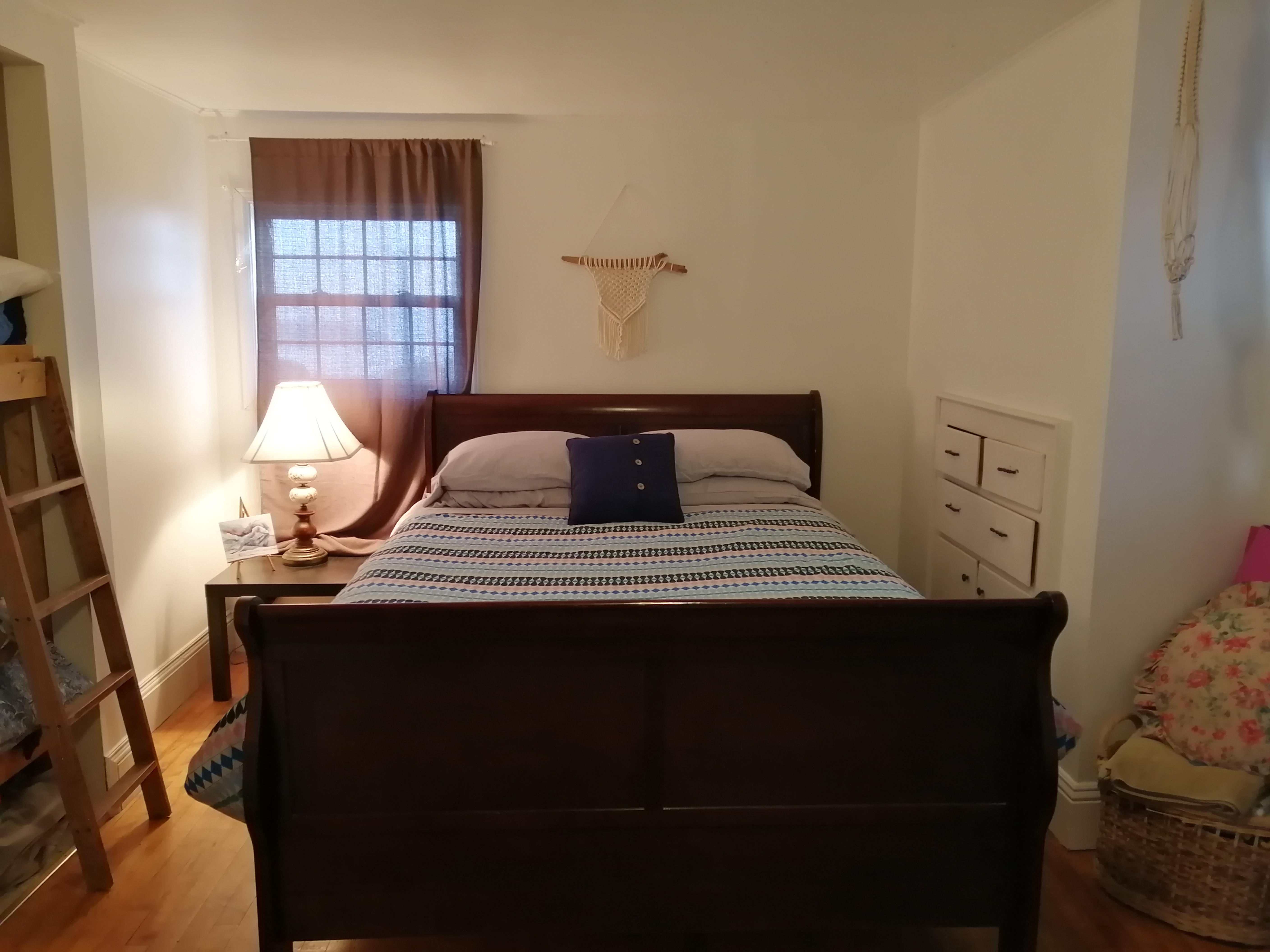 Private ocean-view bedroom in Grand Manan, New Brunswick