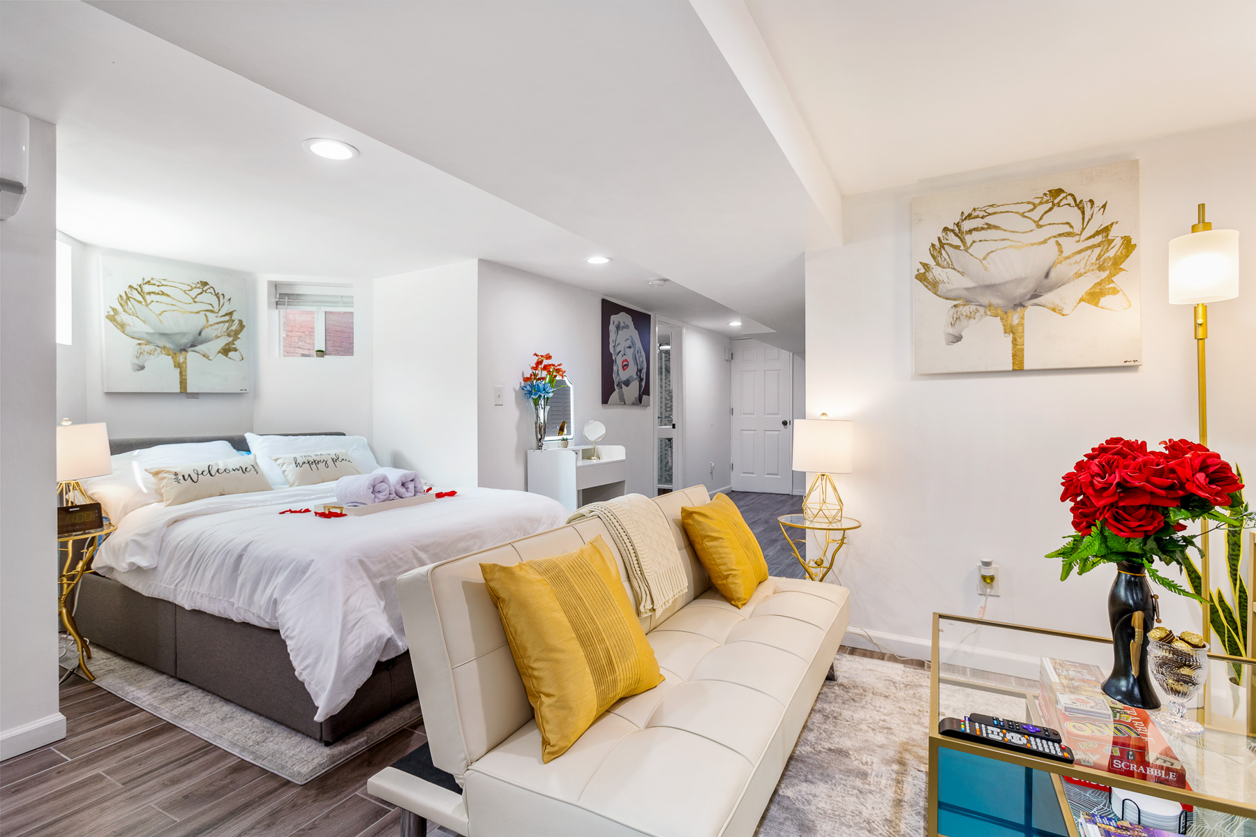Luxury Suite by Prudential Ctr & 7min to EWR Airpt in East, Newark