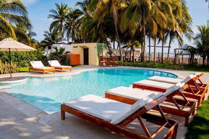 Beach Front Home in Costa Azul, Sonsonate