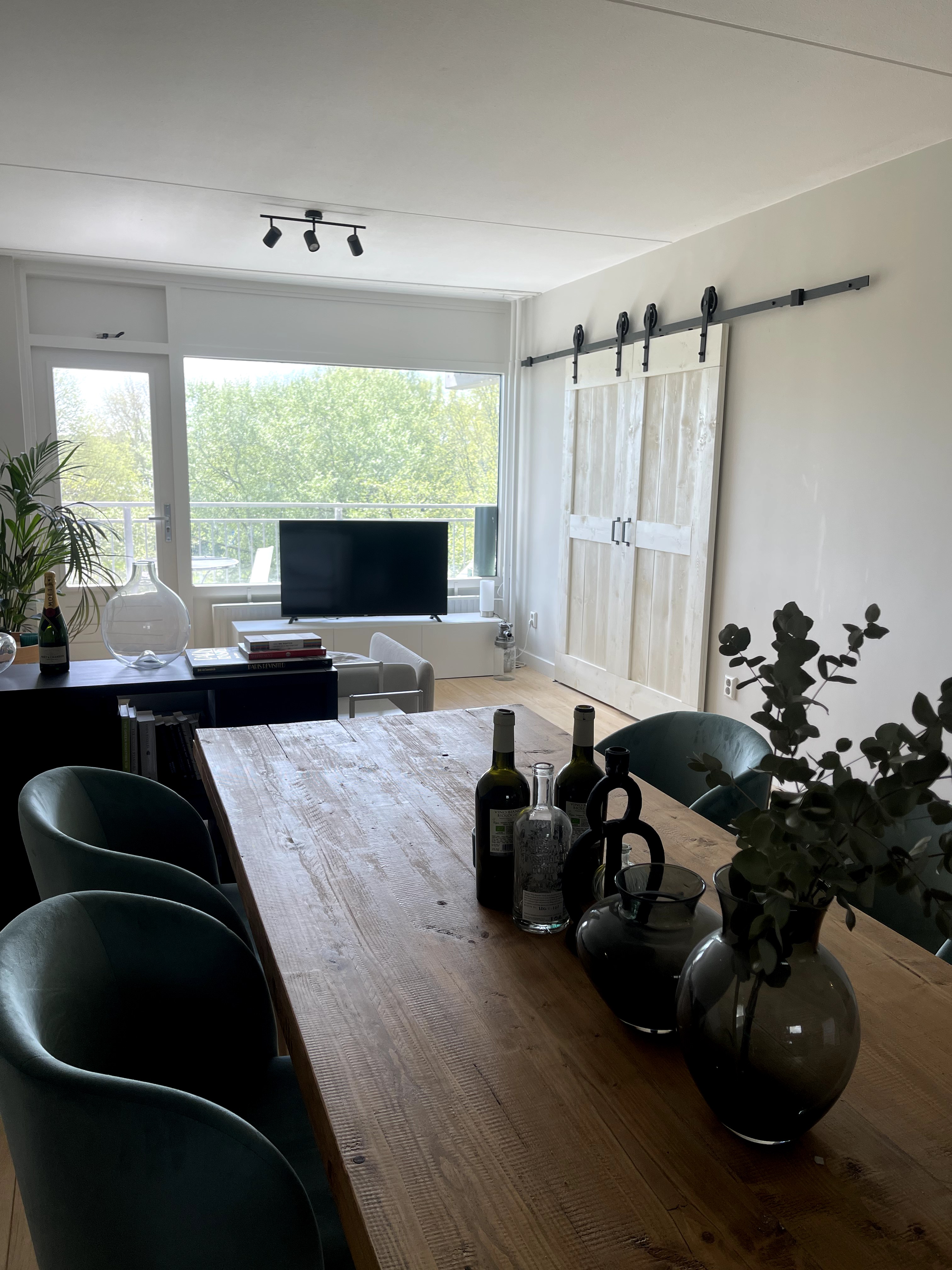 Private bedroom/bathroom near Amsterdam citycentre — Amsterdam stay