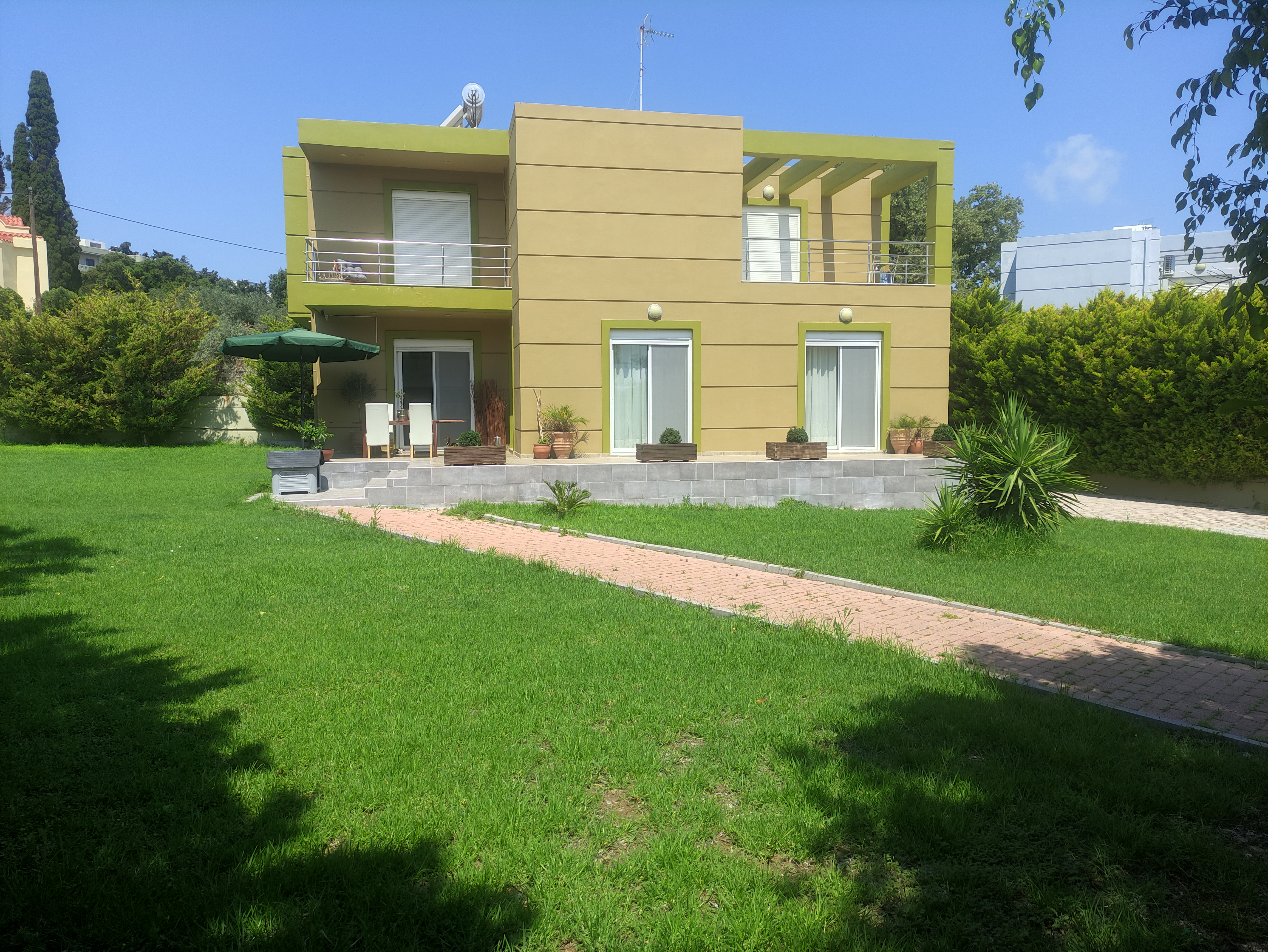 Sunnyside Villa 2King BR⭐ Free Parking⭐Near Beach