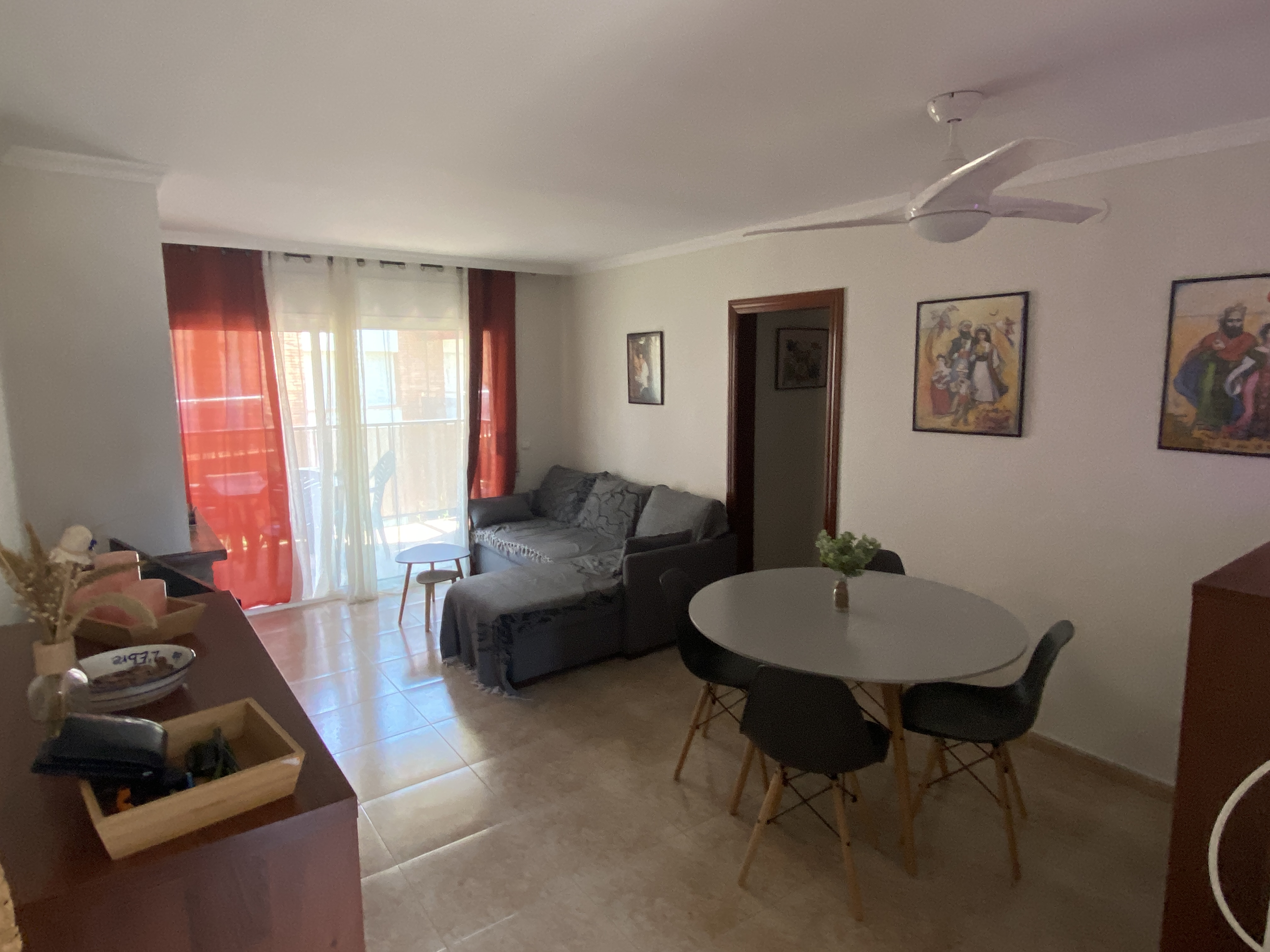 Great apartment 2 steps from the beach!