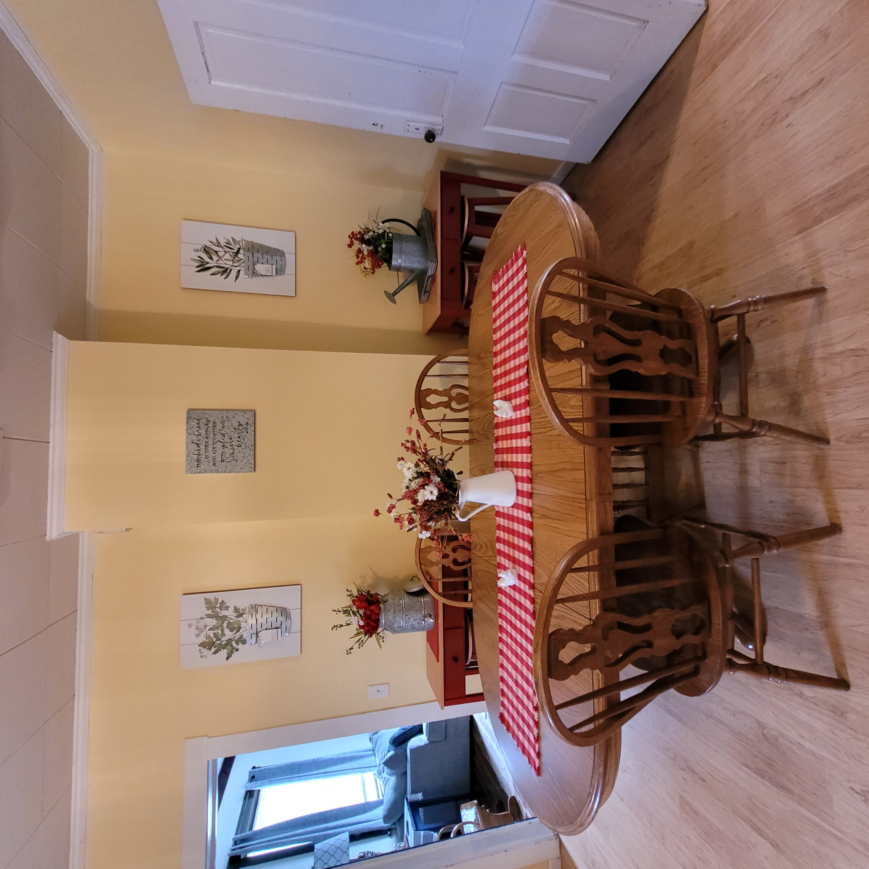 A Dawdi Haus in Amish Country Ohio! Farm stays for Rent in Apple