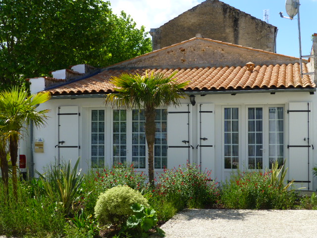 Maisonette duplex of 40 m2  Marennes city center