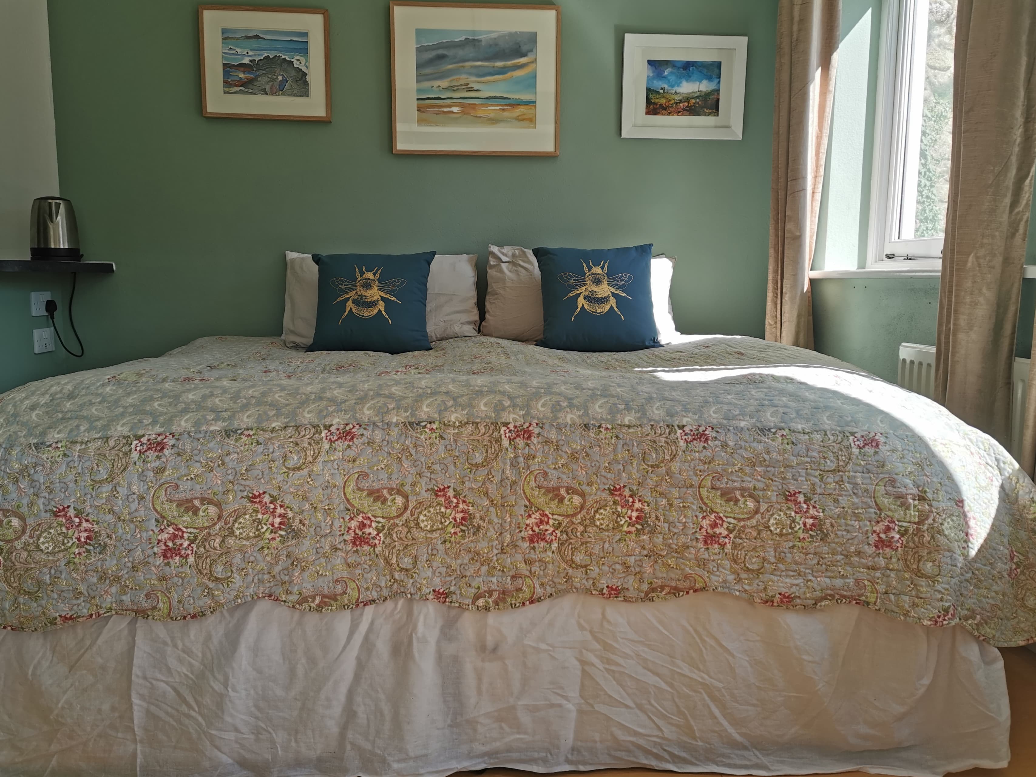 Studio flat w/ensuite, & garden Houses for Rent in