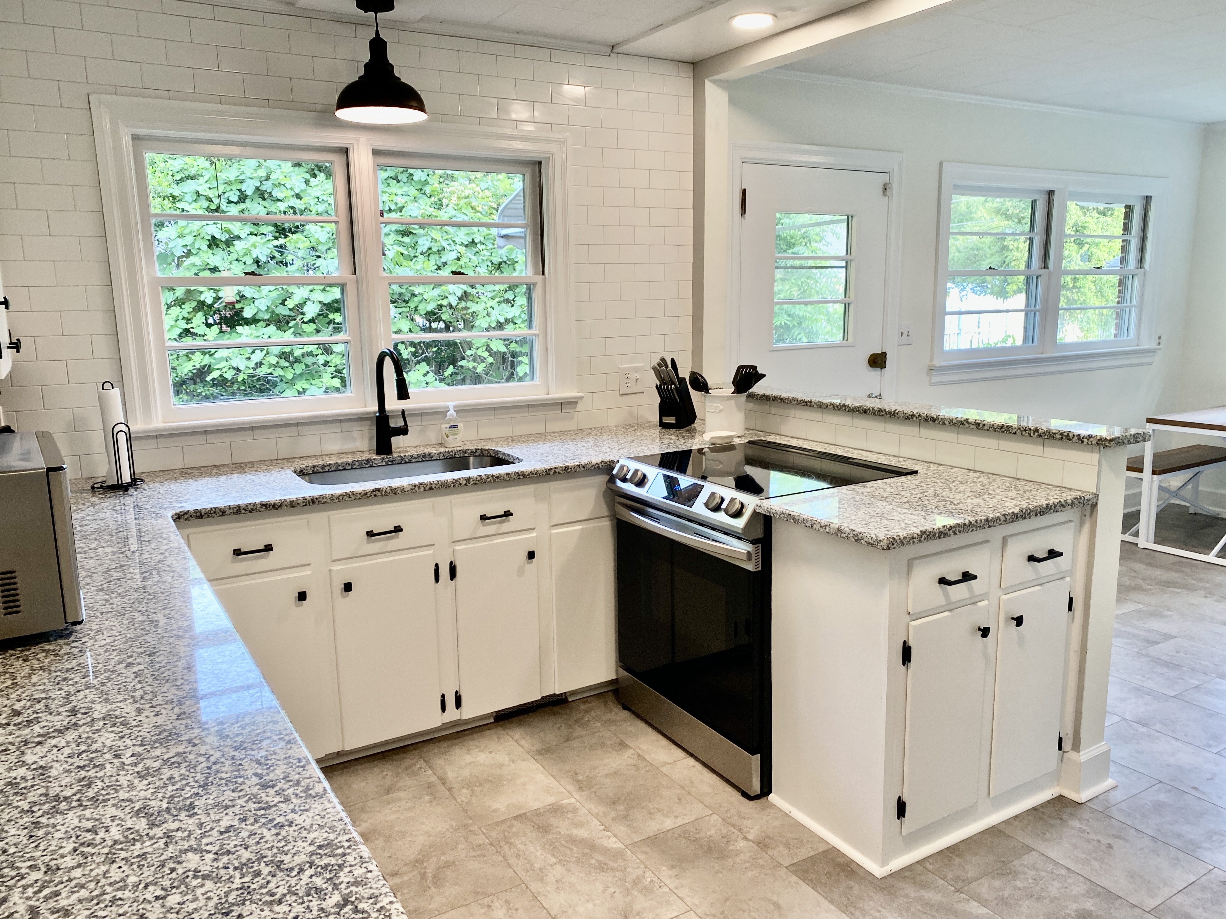 Downtown Apex: Updated 2-Bedroom Ranch