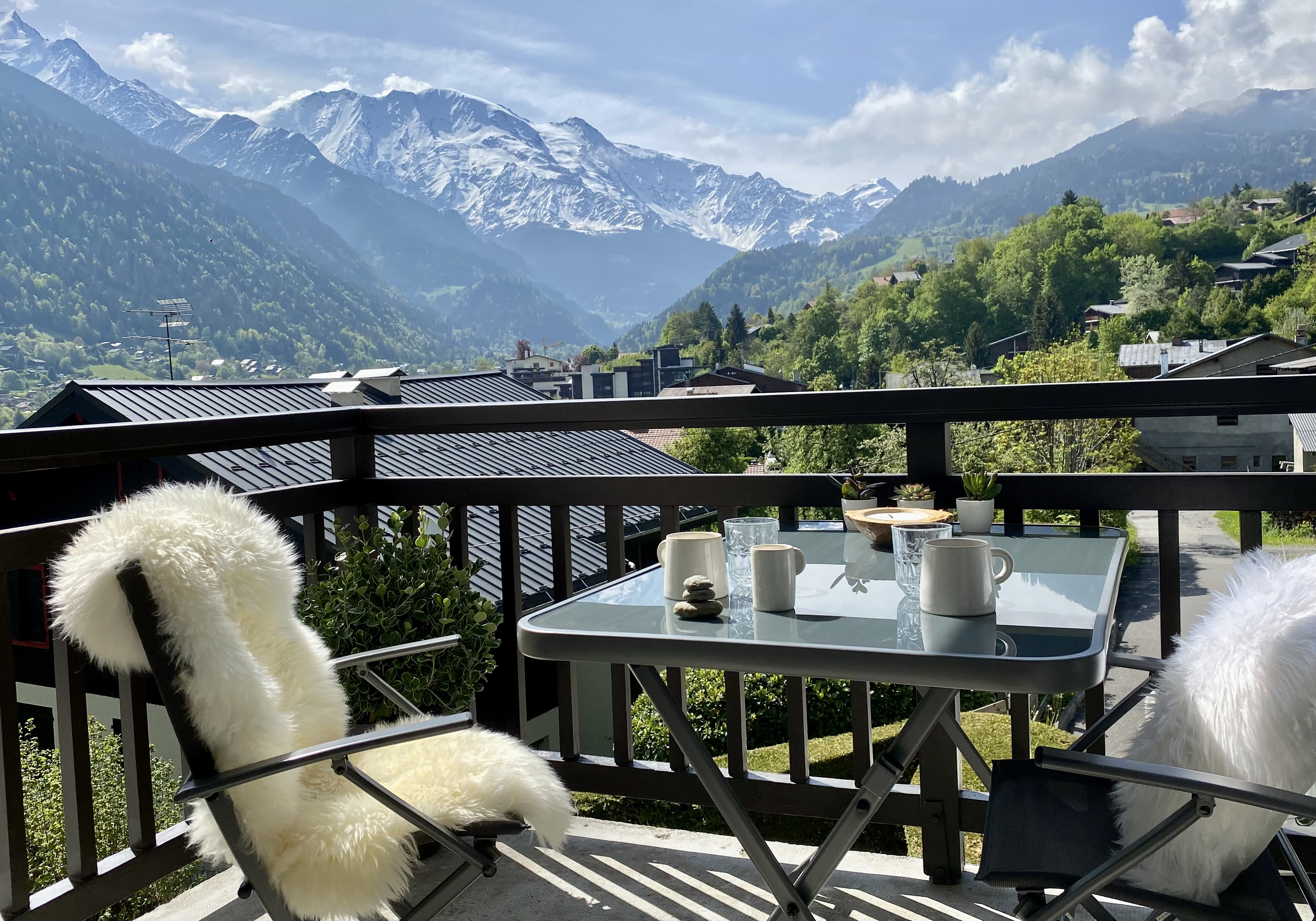 Like a soft snowflake...