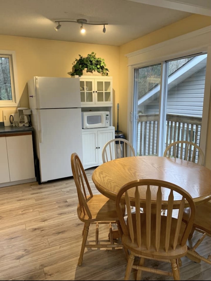 2 Cozy Cottages Within Walking Distance Cottages for Rent in