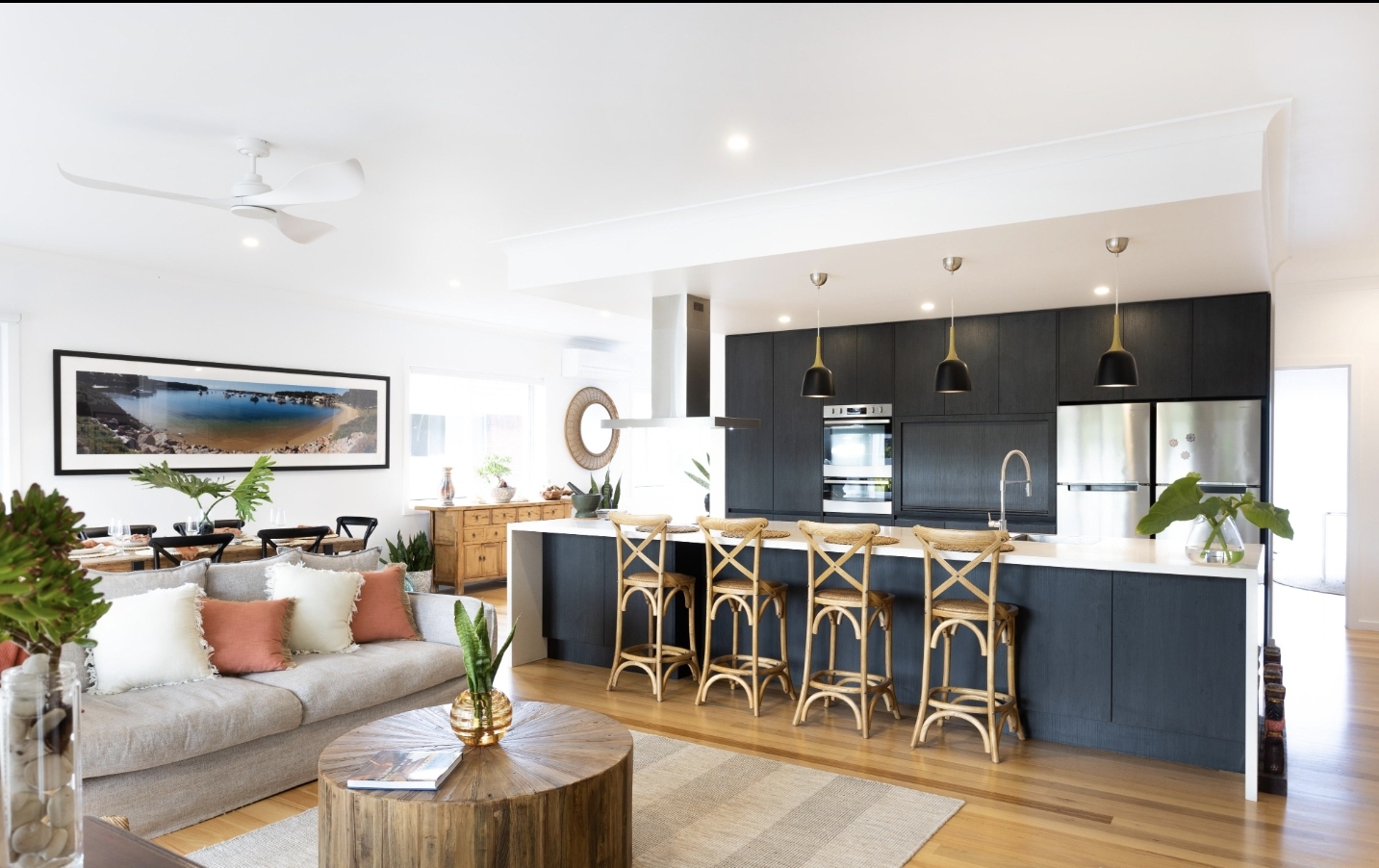 Luxurious 4bed 3bath on the South Coast