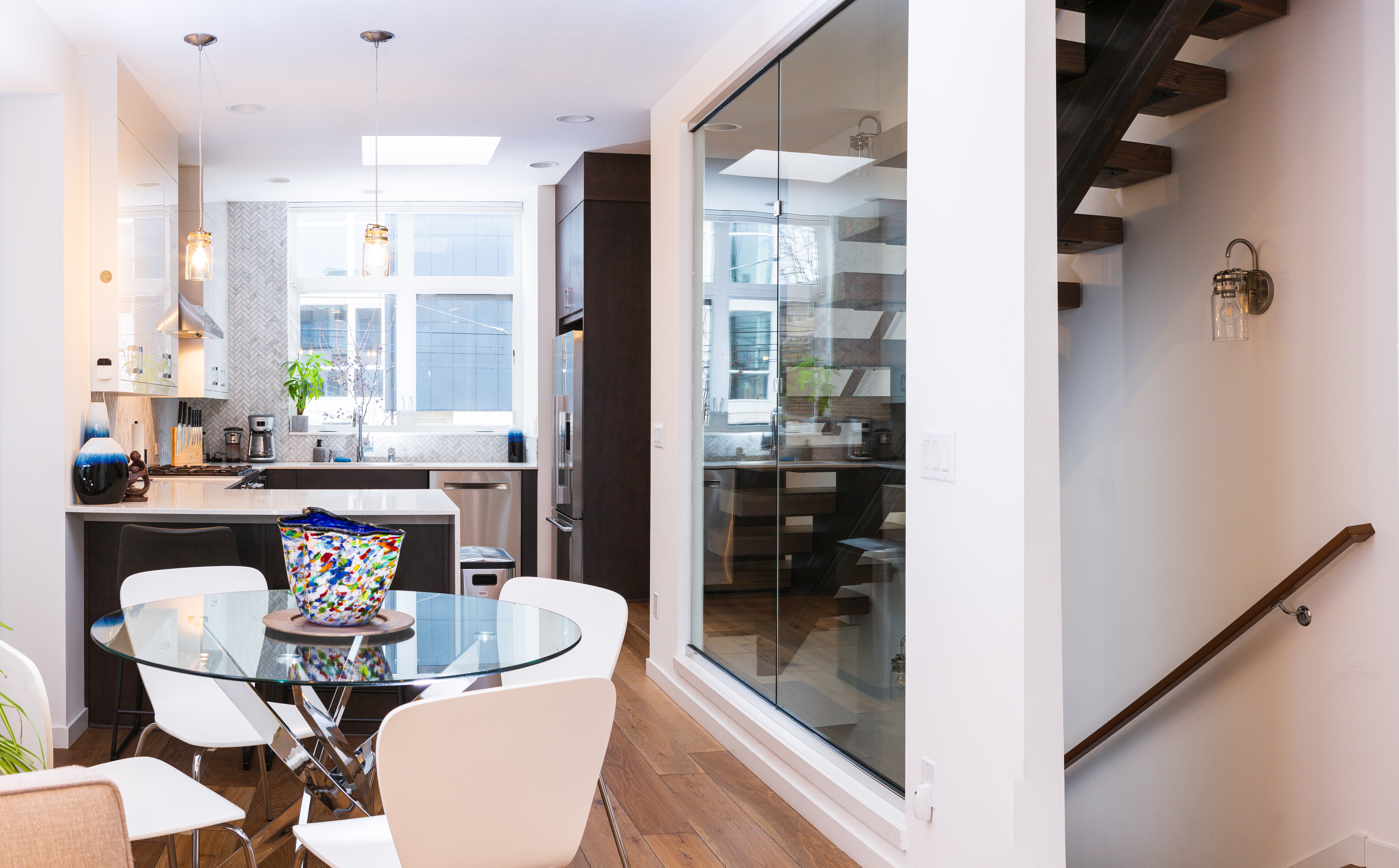 Slice of Capitol Hill Life! 2bd Townhome w views