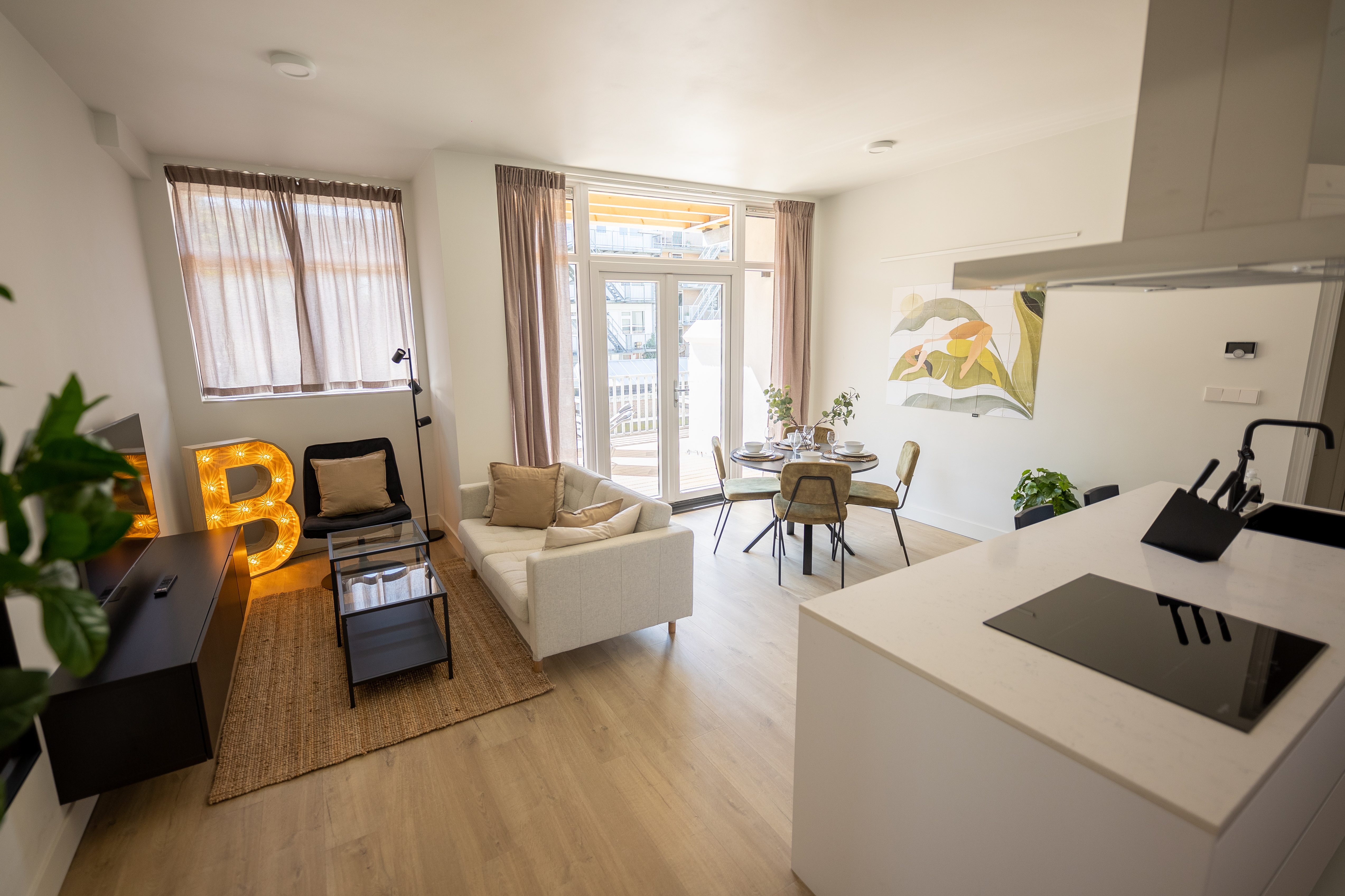 Brilliant 1 Bed Serviced Apartment 52m2 -NB304B- — Rotterdam stay
