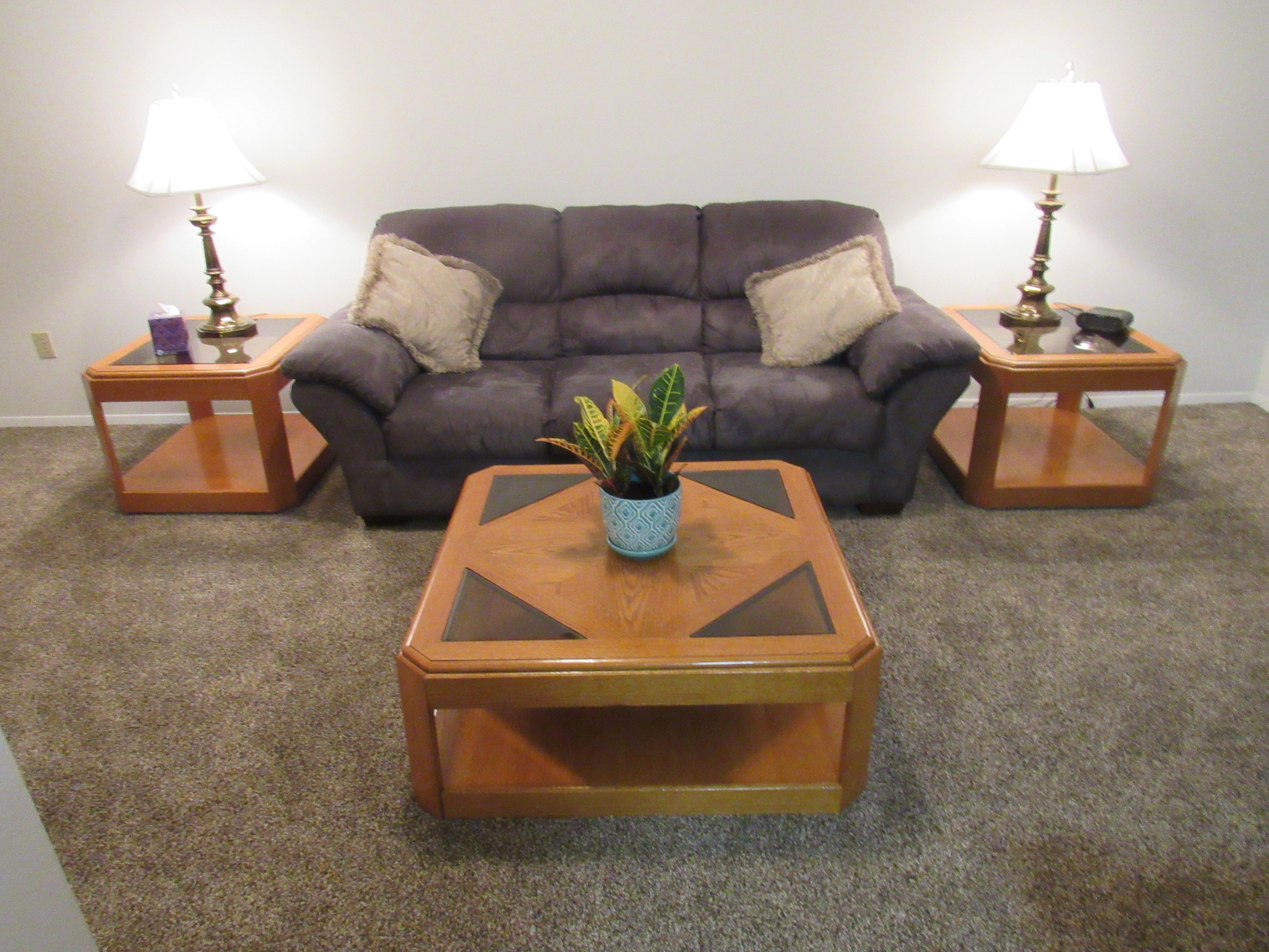 Lovely quaint 4 bedroom apartment