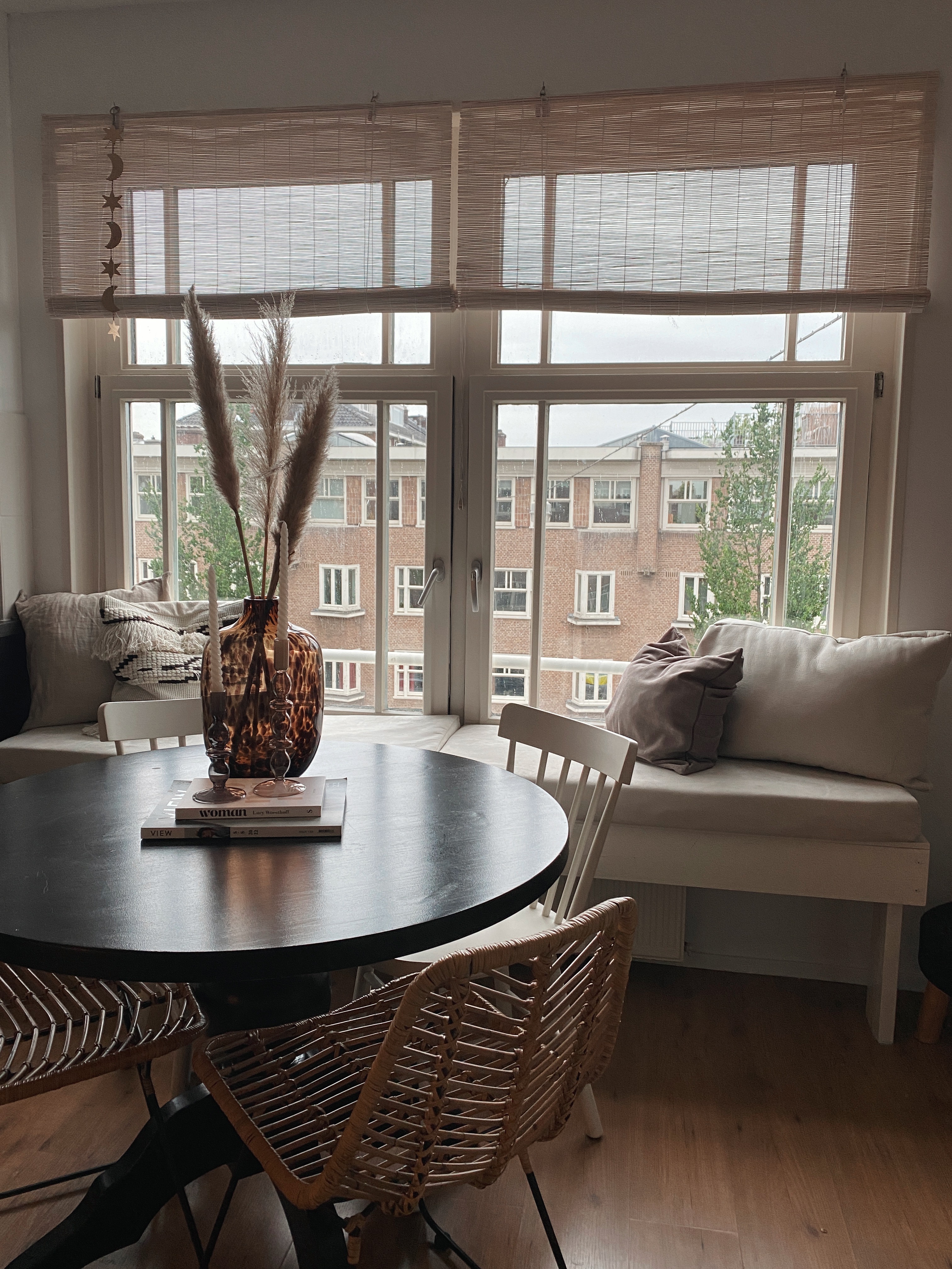 Cosy appartement in non-tourist area near centre — Amsterdam stay