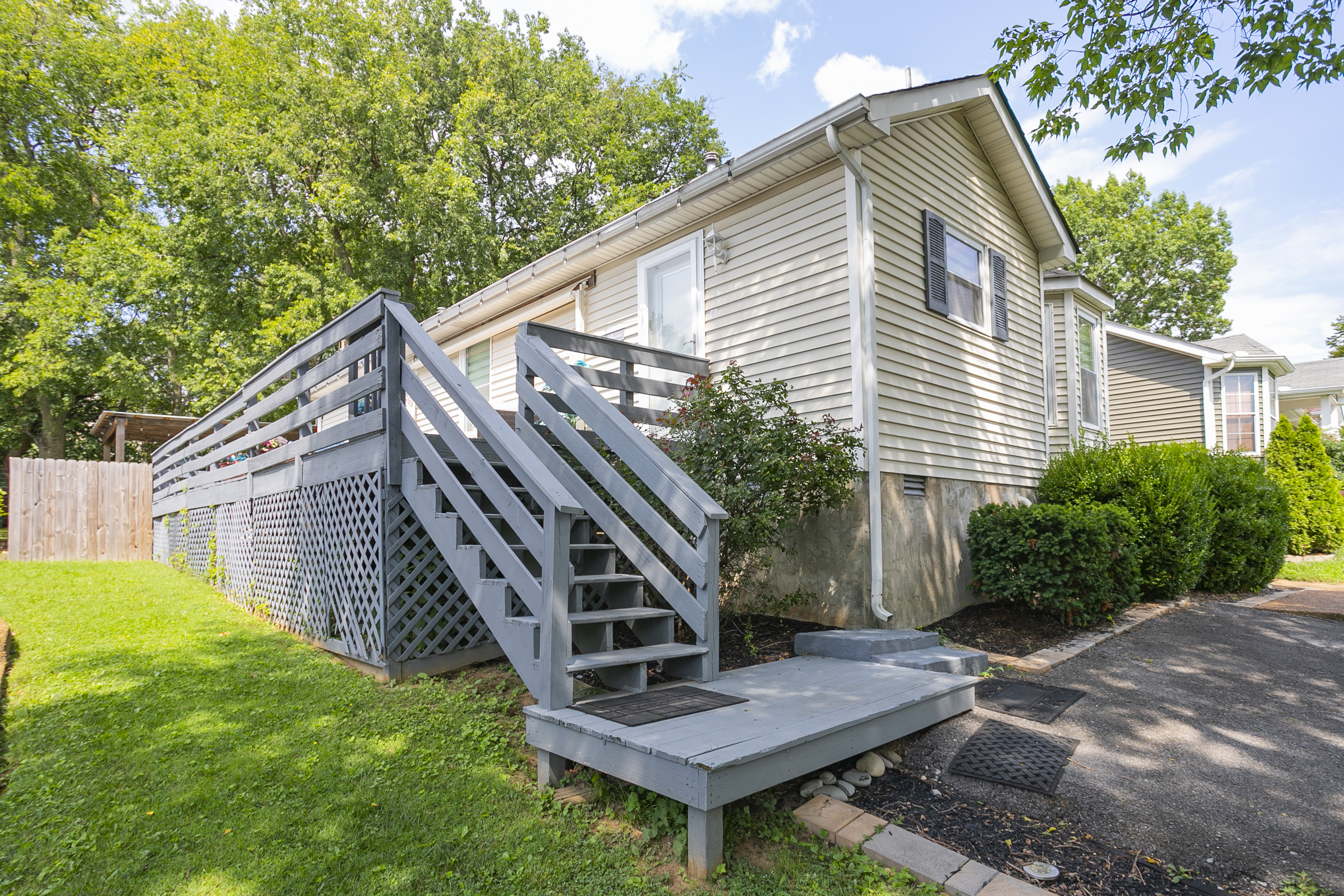 Cozy! spa, lux, large patio, 3bd/2ba,freparking in District 24, Nashville