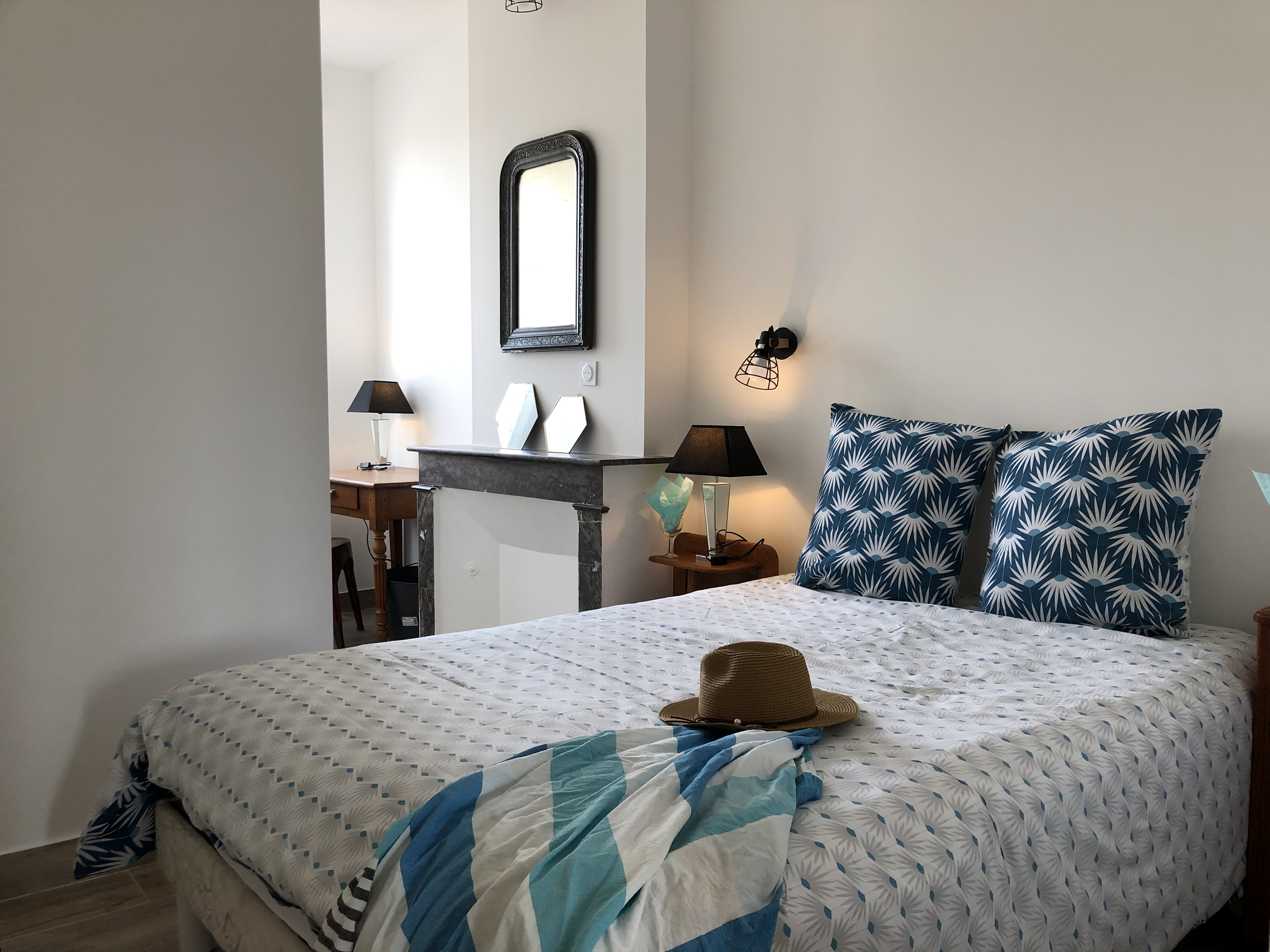 The "Soleil" apartment in the Logis - Airbnb