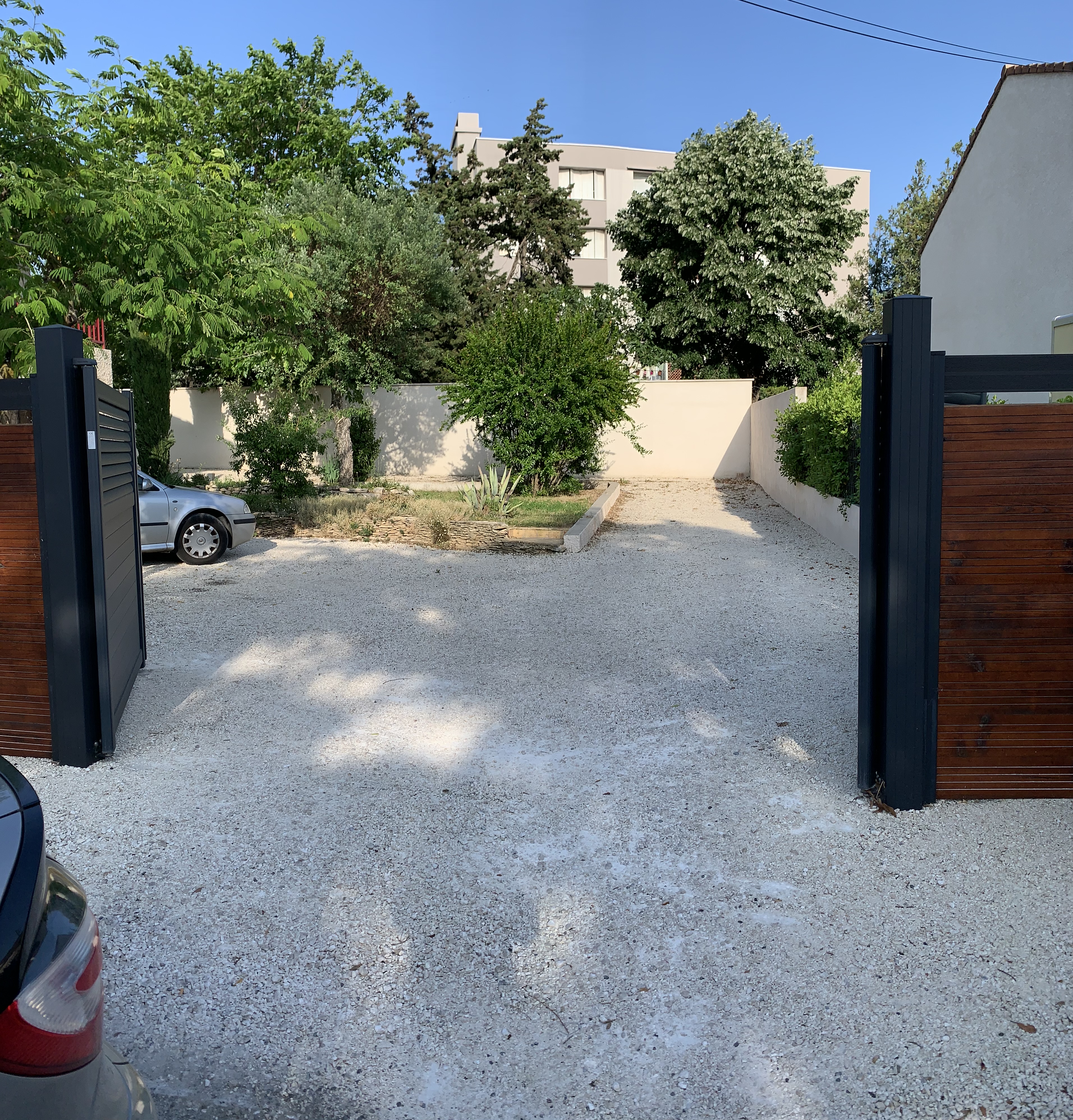 Montélimar Studio with Parking