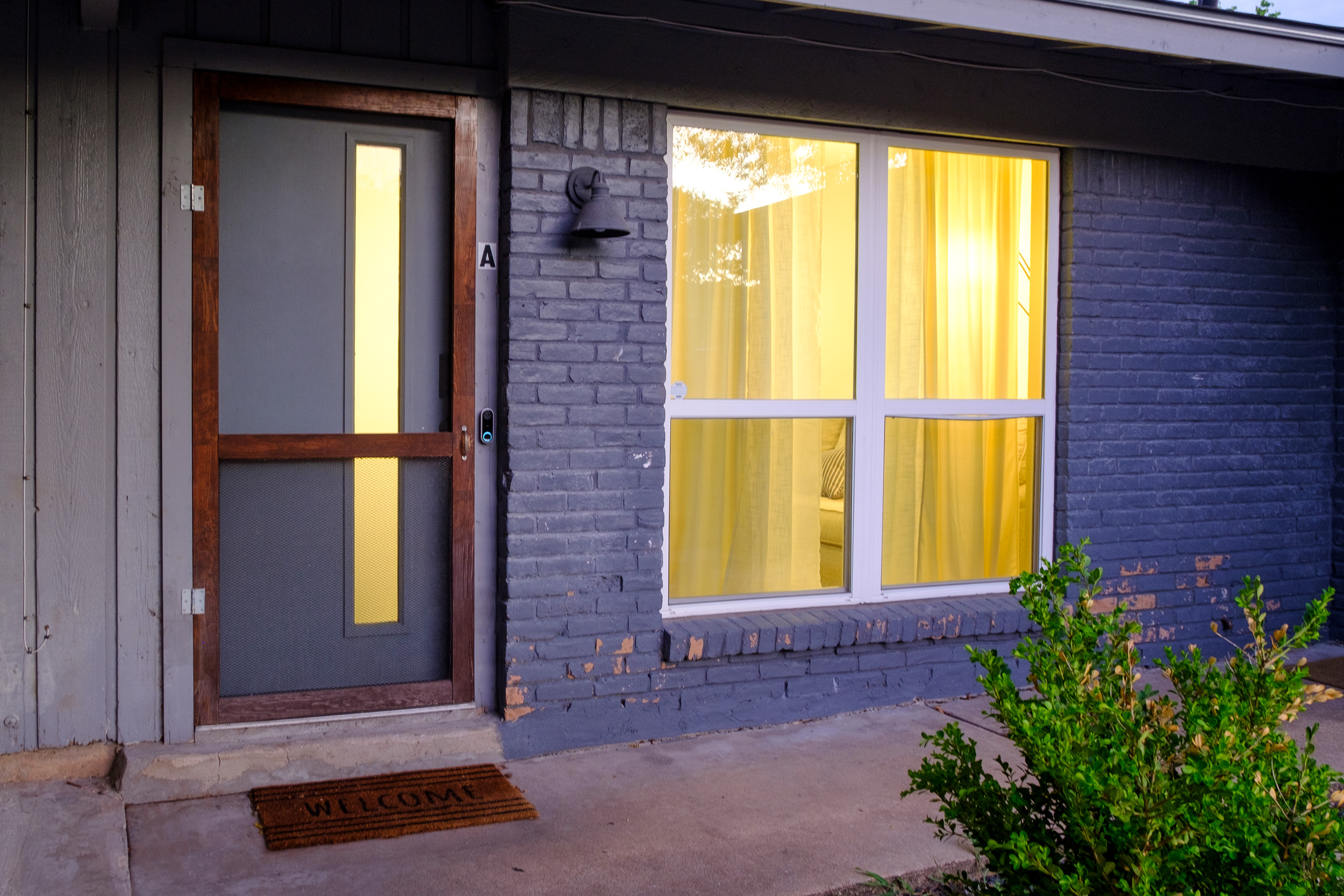 Cozy 2 bdrm vacation home 15 mins from the airport Houses for Rent in