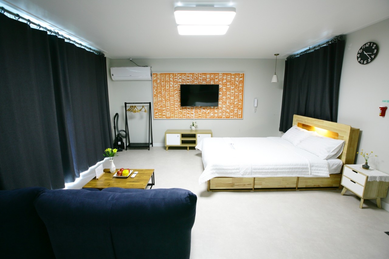 Thirasia Pension Fira  modern interior  Pravit space  nice view