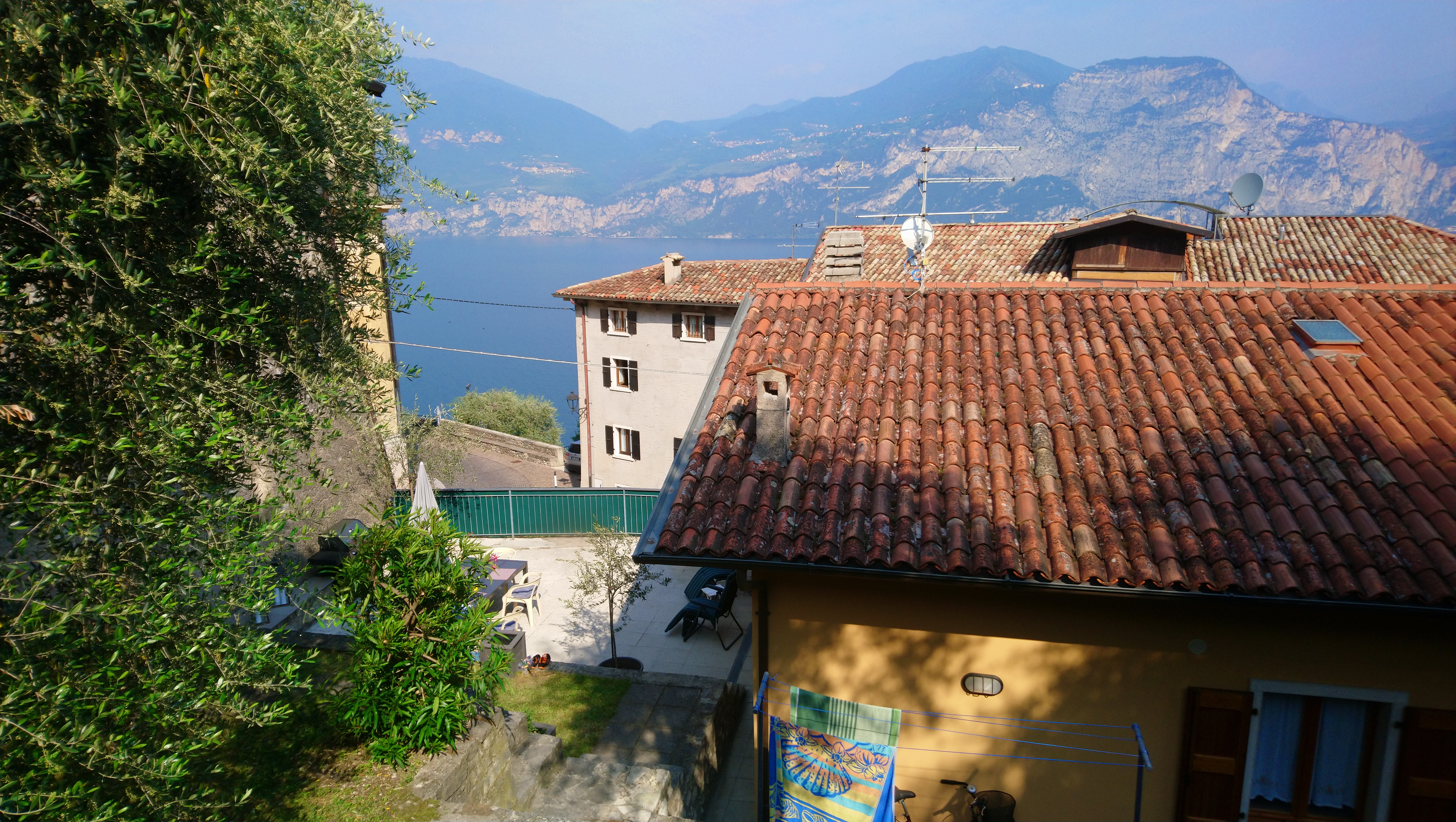 Home with large terrace, garden & lake view