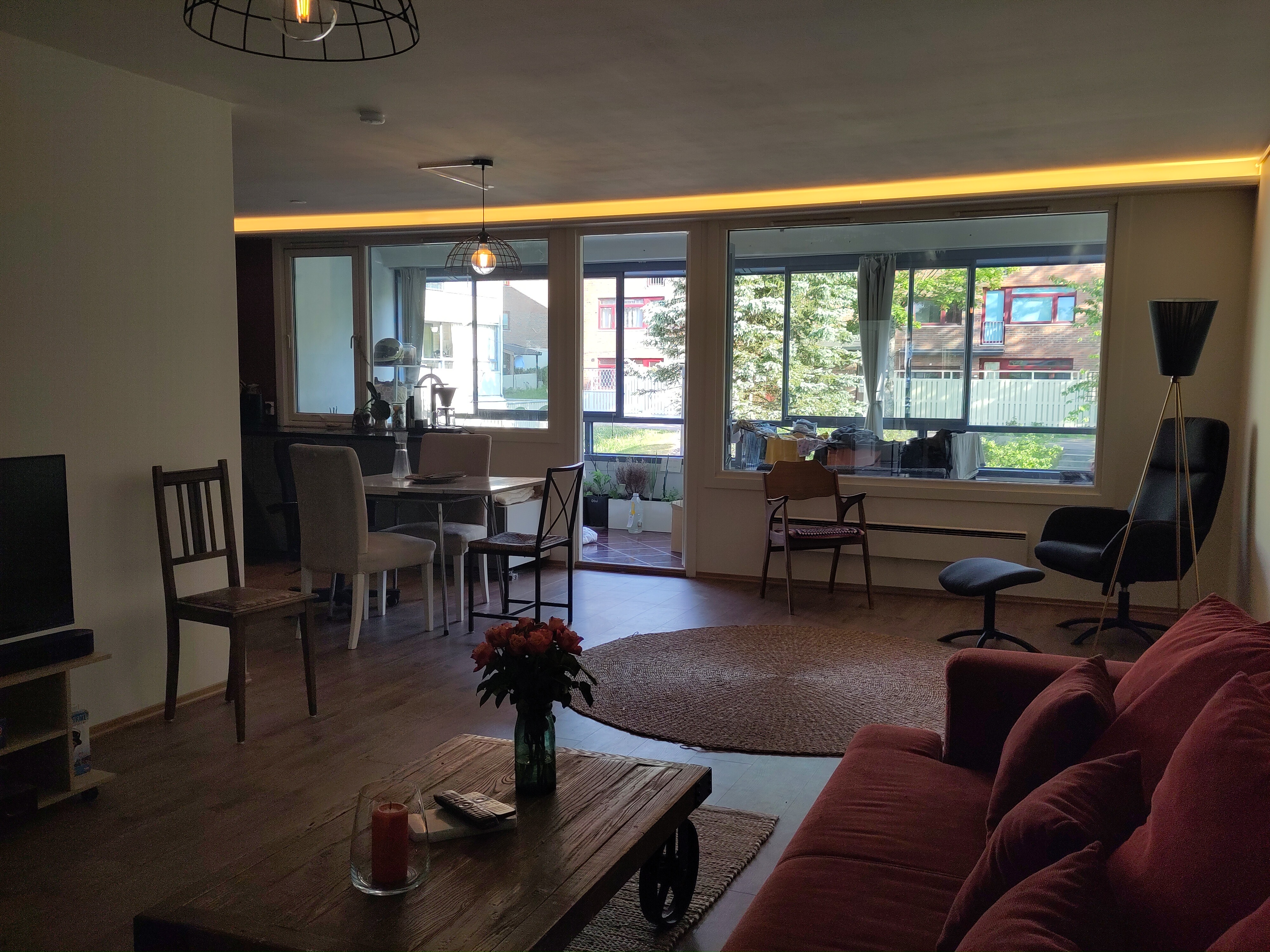 Spacious apartment in green surroundings