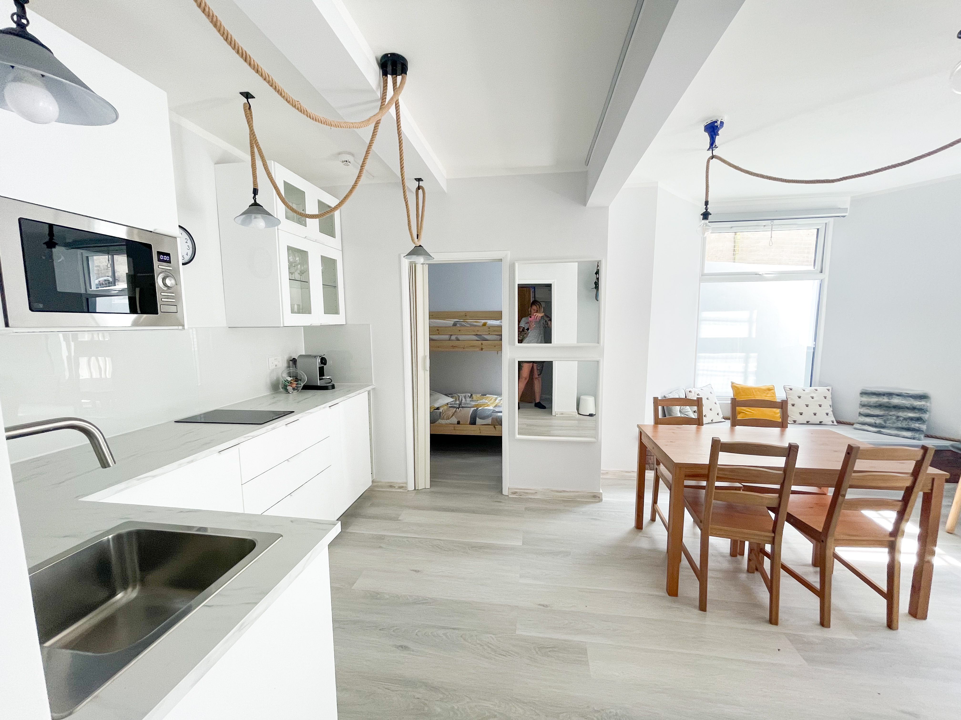 Kemptown 2 bed private basement flat near Hospital