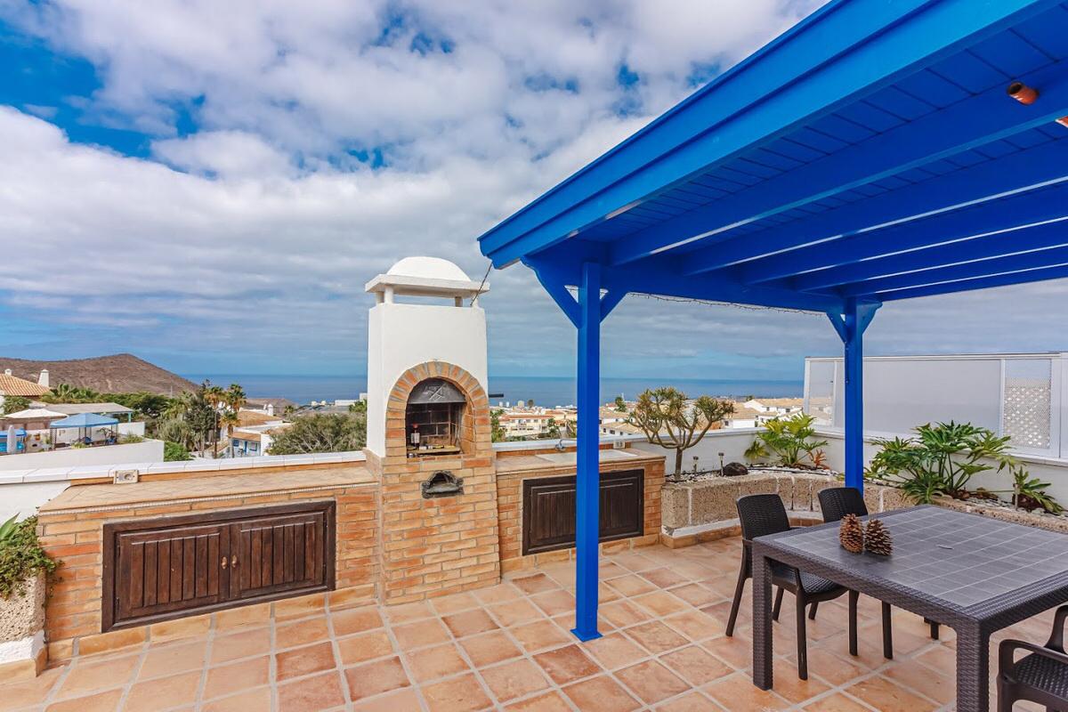 3 Room, 2nd Floor, ownTerasse 360° view,