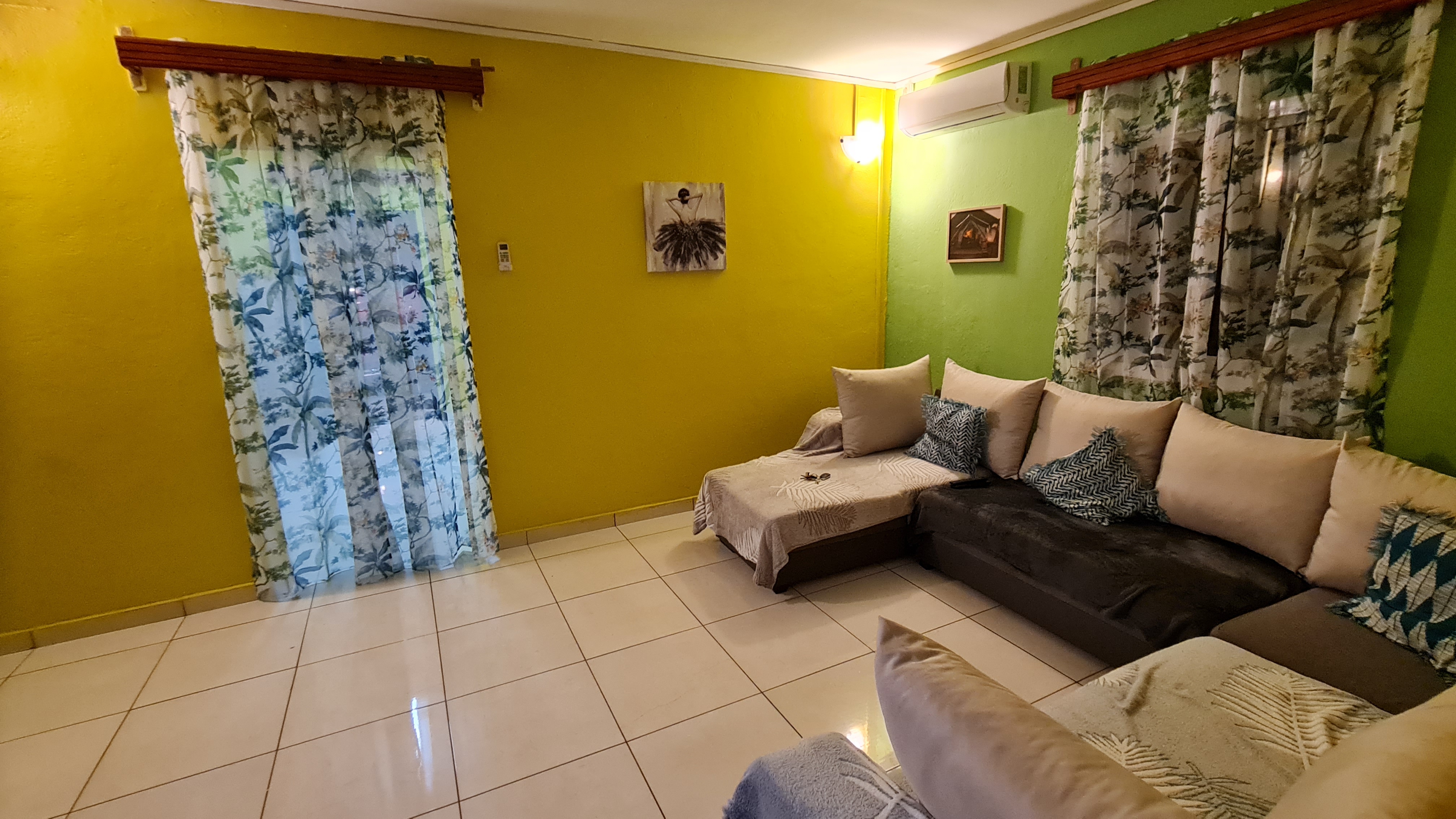 RESIDENCE AMINA ABONDRÉ MTSAPÉRÉ MAEVANTANA