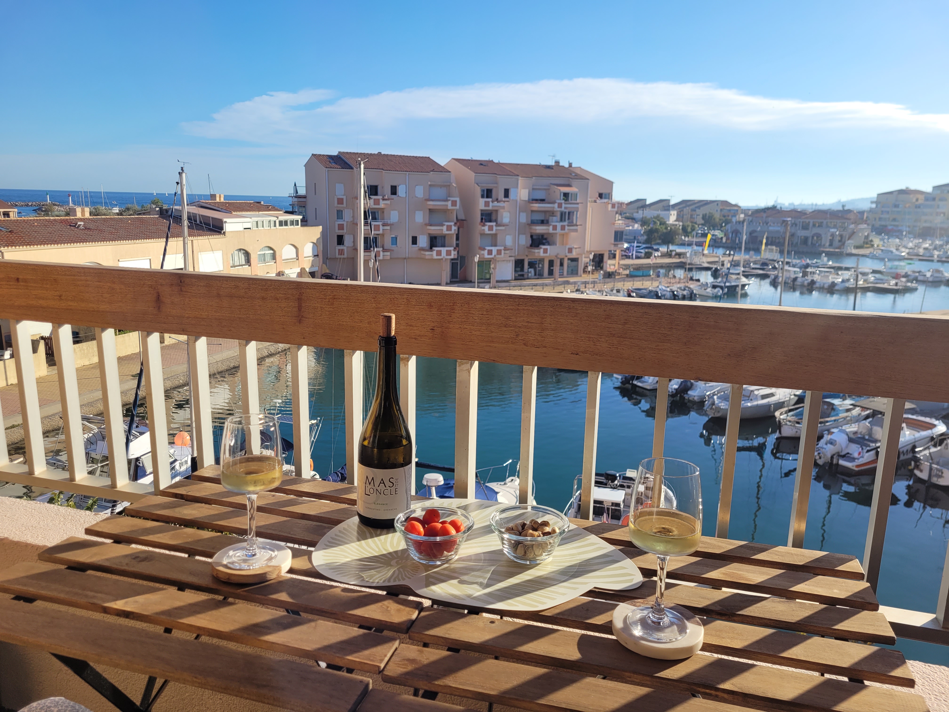 Frontignan beach, quiet apartment, view, sea