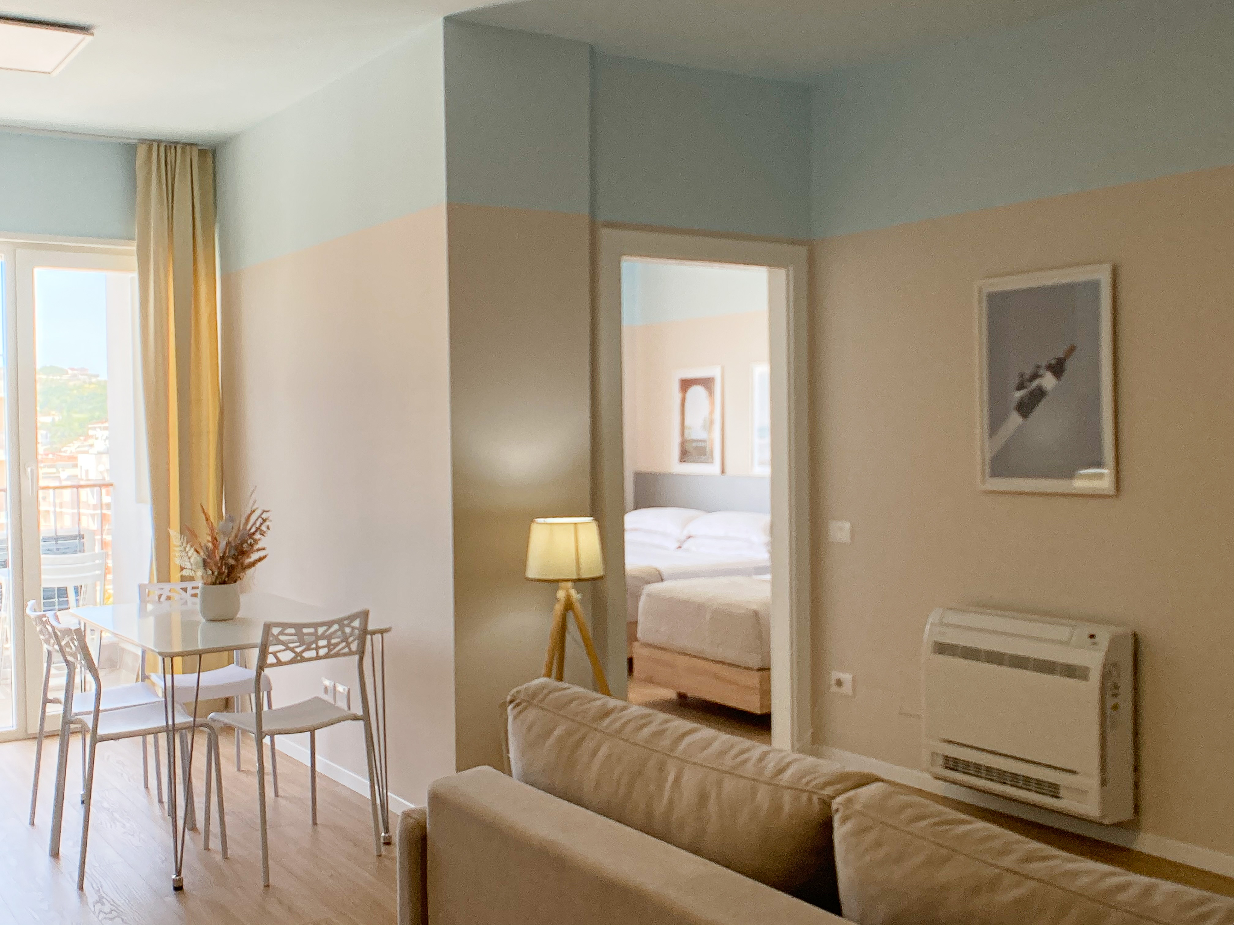 Home by the sea (HBS) - sea view apartment