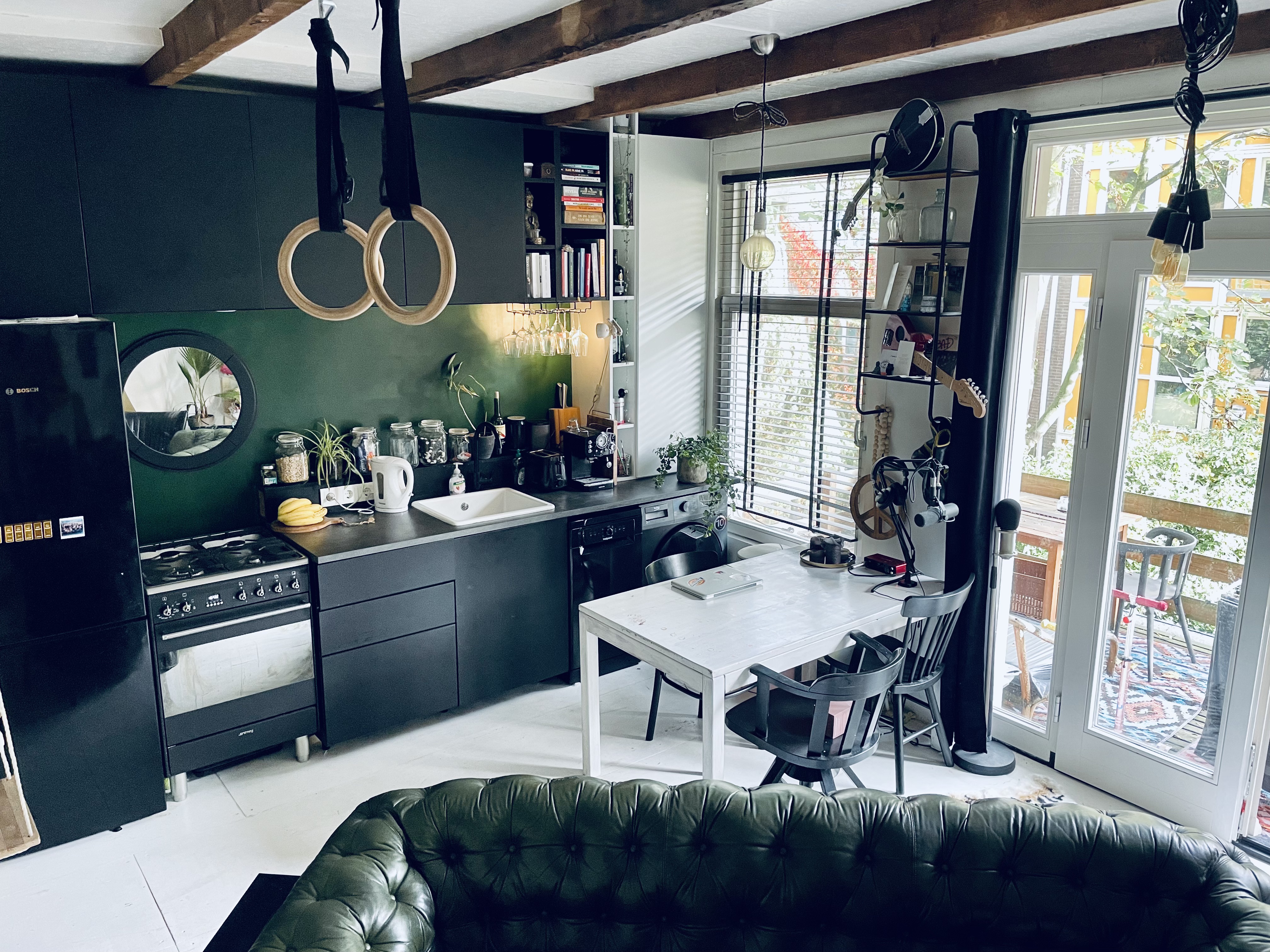 Uniek appartement aan de Amsterdamse gracht. — Amsterdam stay