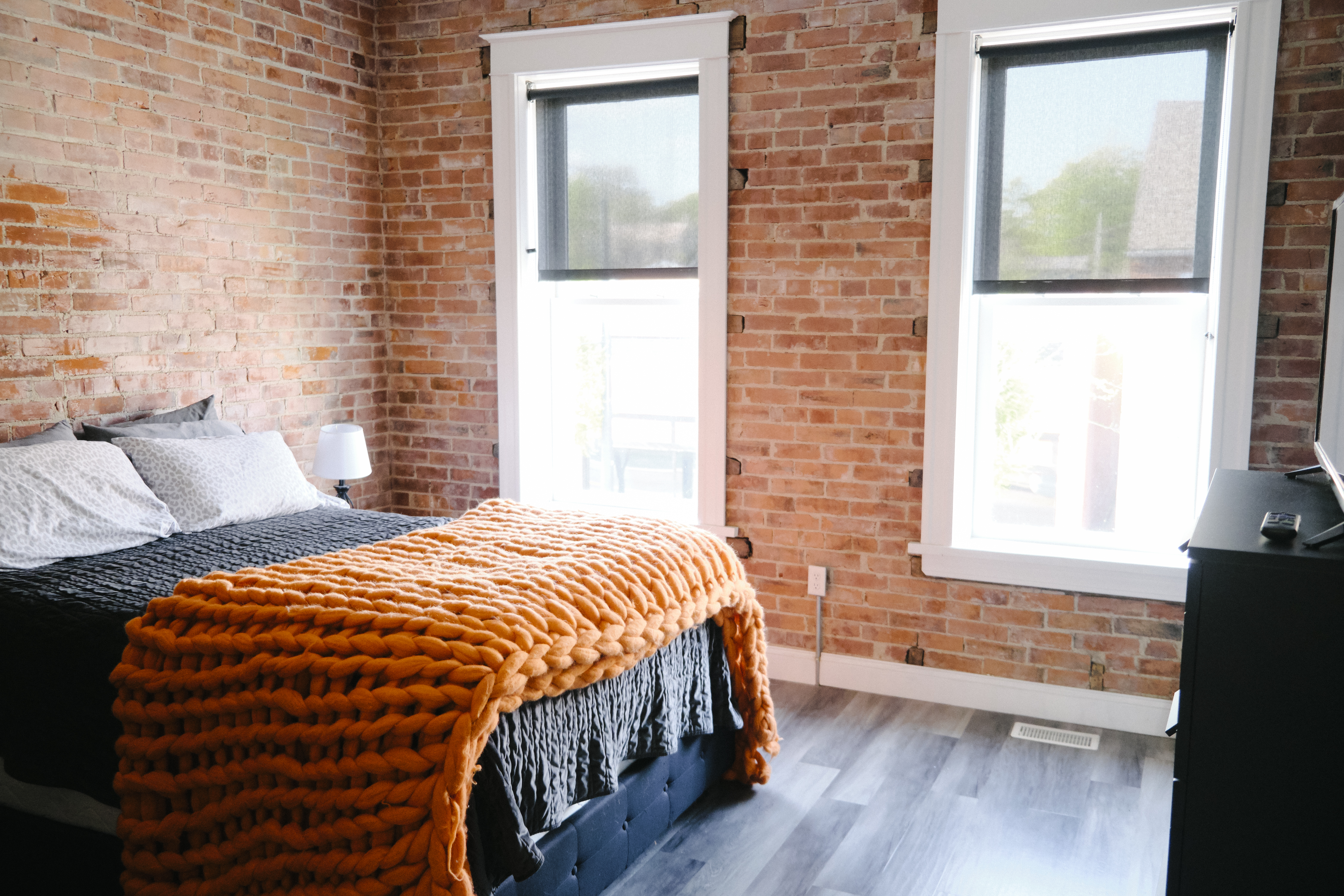 Chic Downtown Walk-up Apt