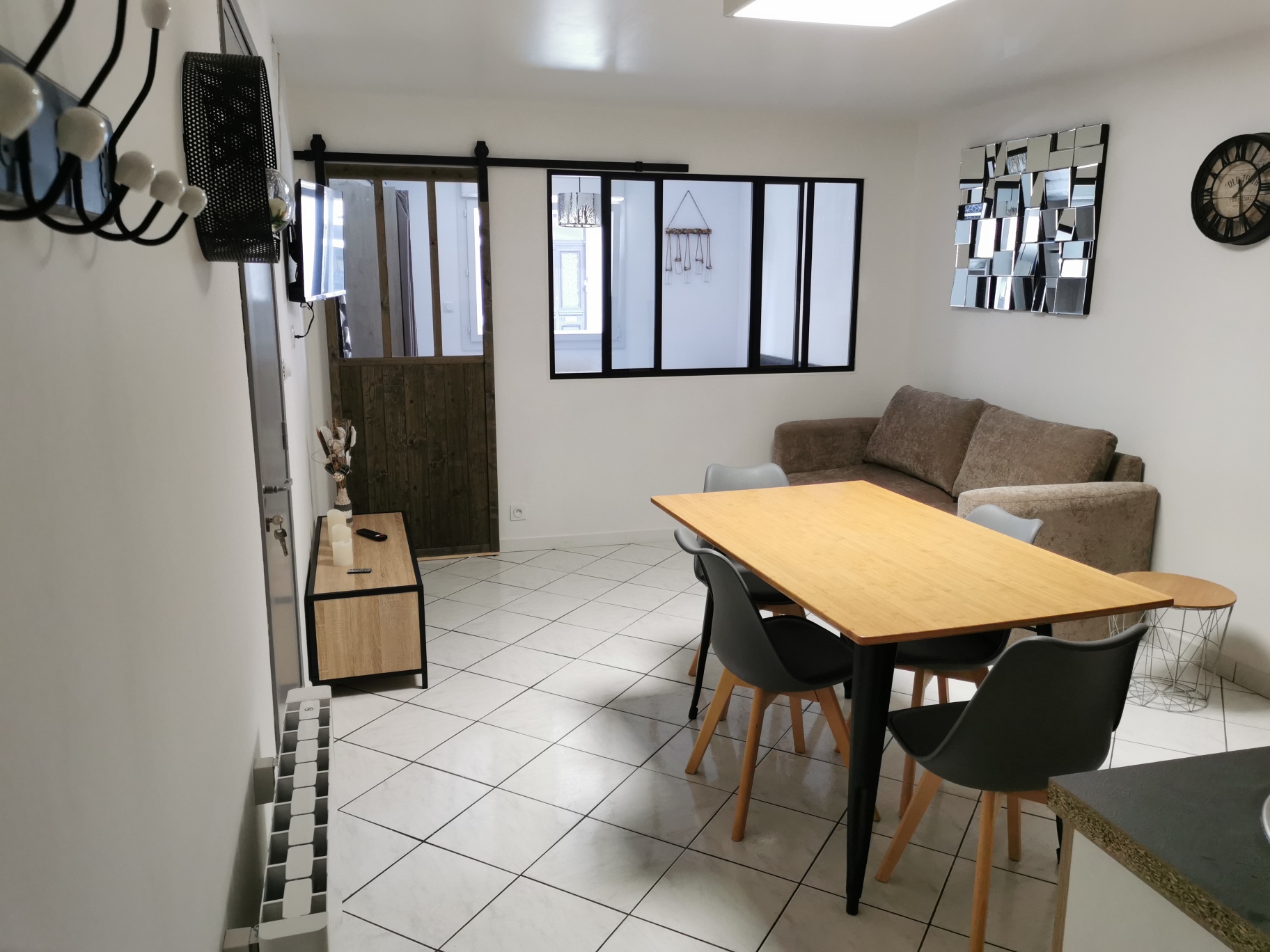 Ground floor apartment near beach