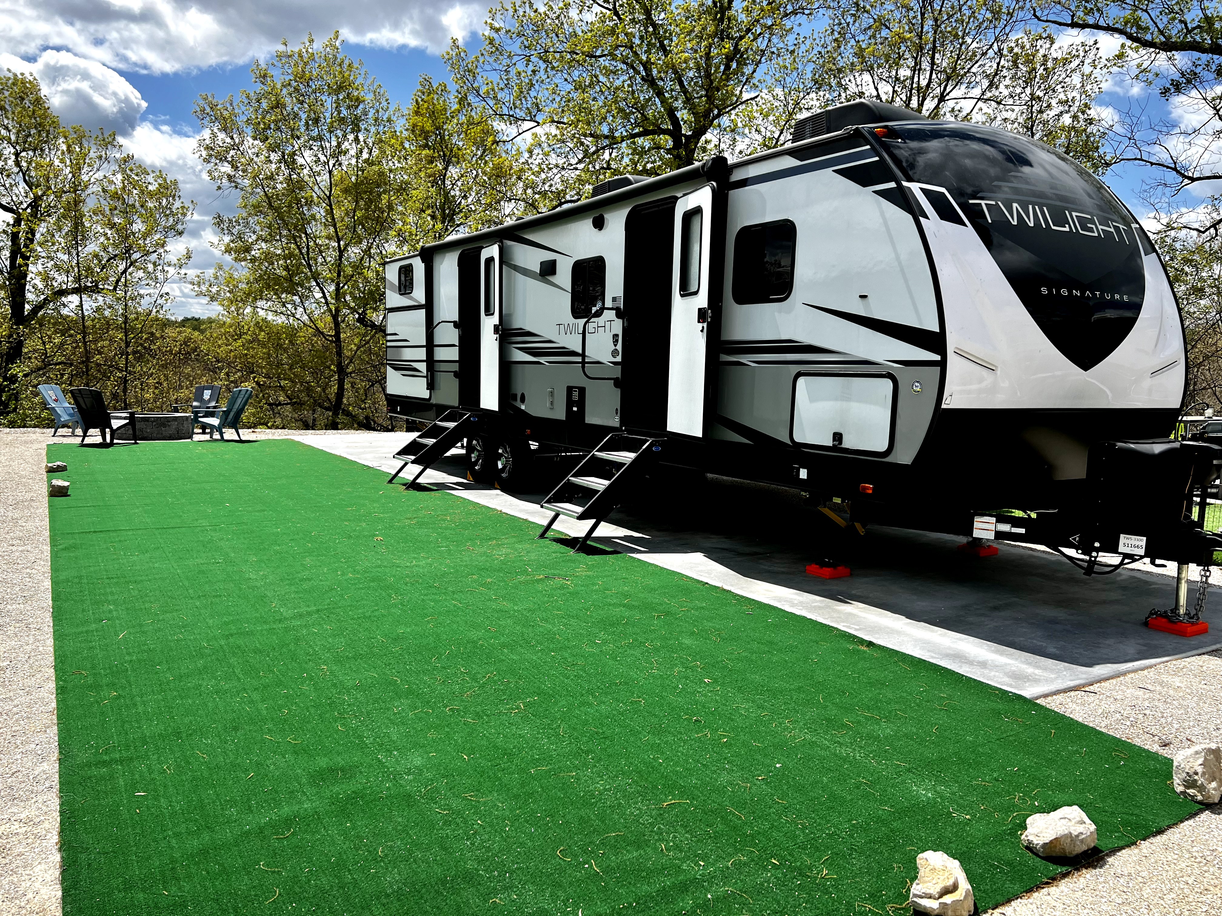 Serene Coconuts RV Resort Lake of the Ozarks