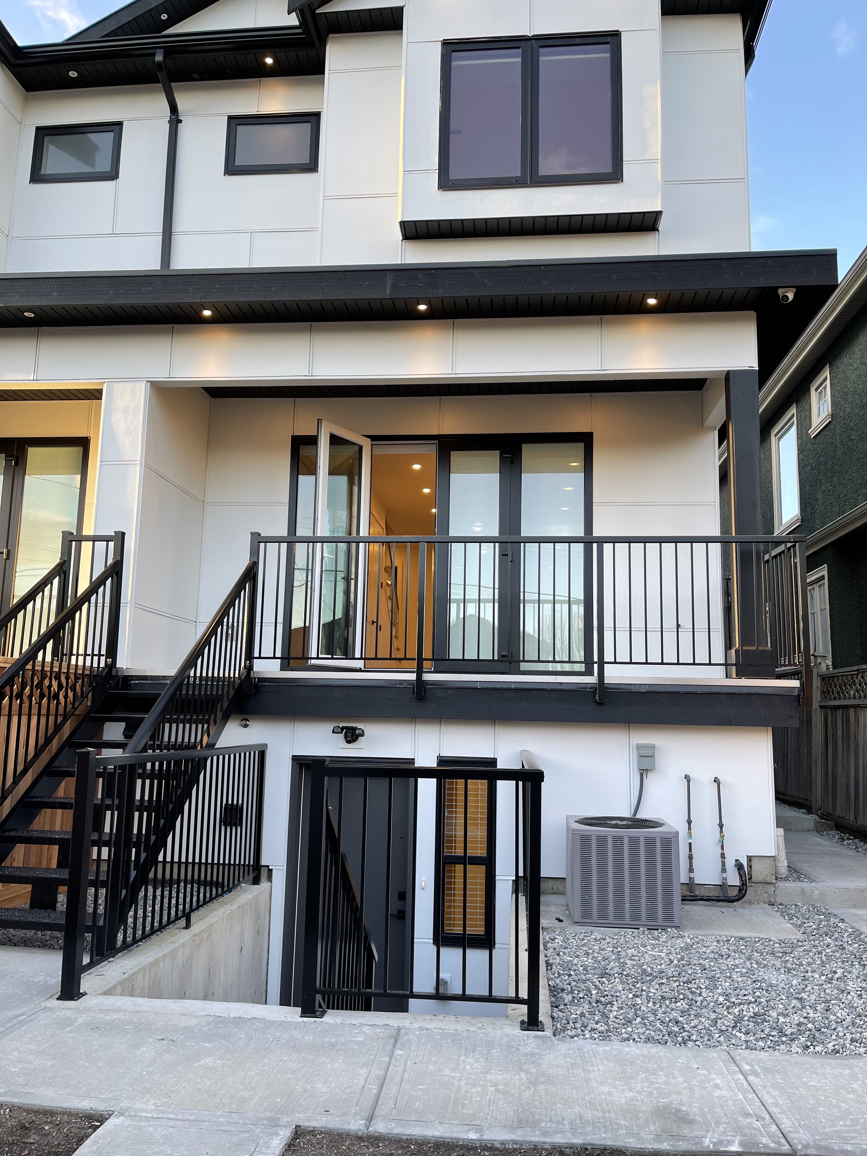 Brand new cozy 2 Bedroom basement suite