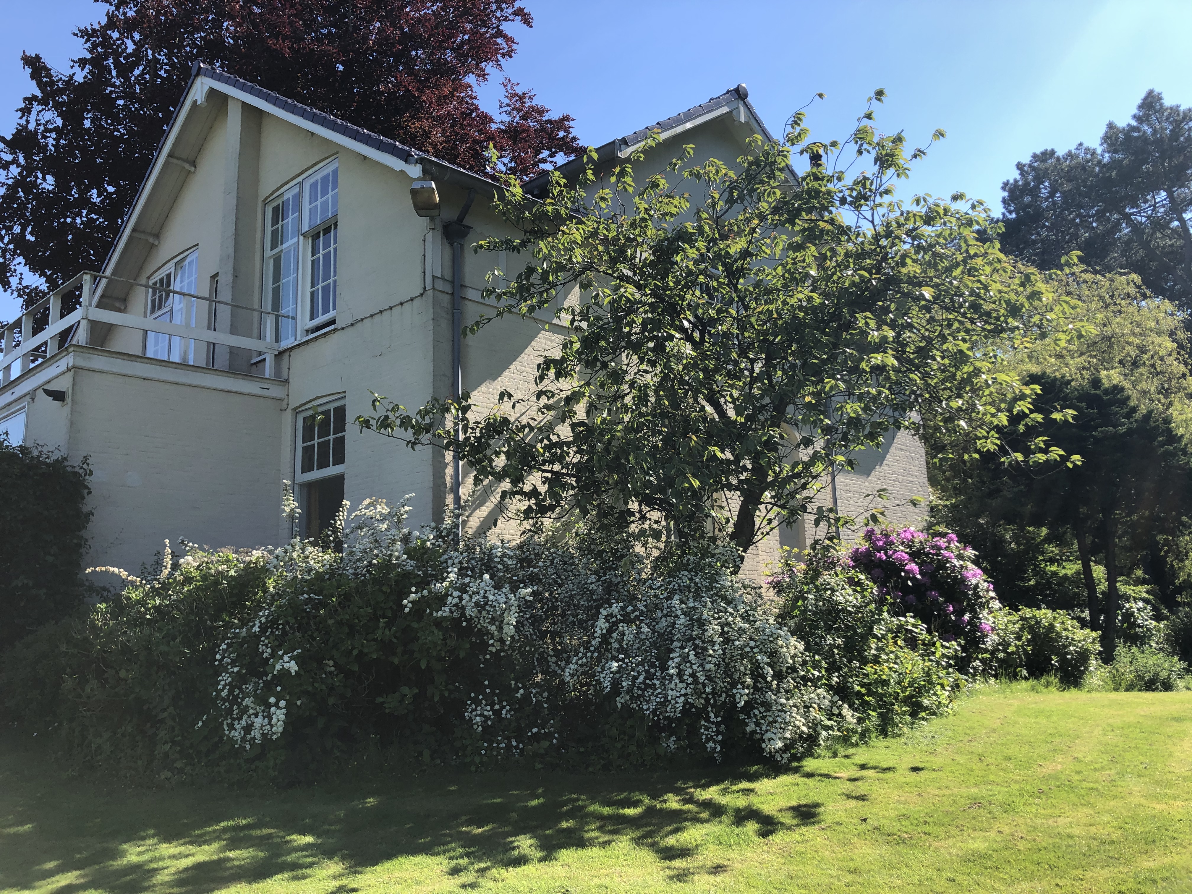 Beautiful villa, large garden, close to the beach — The Hague stay