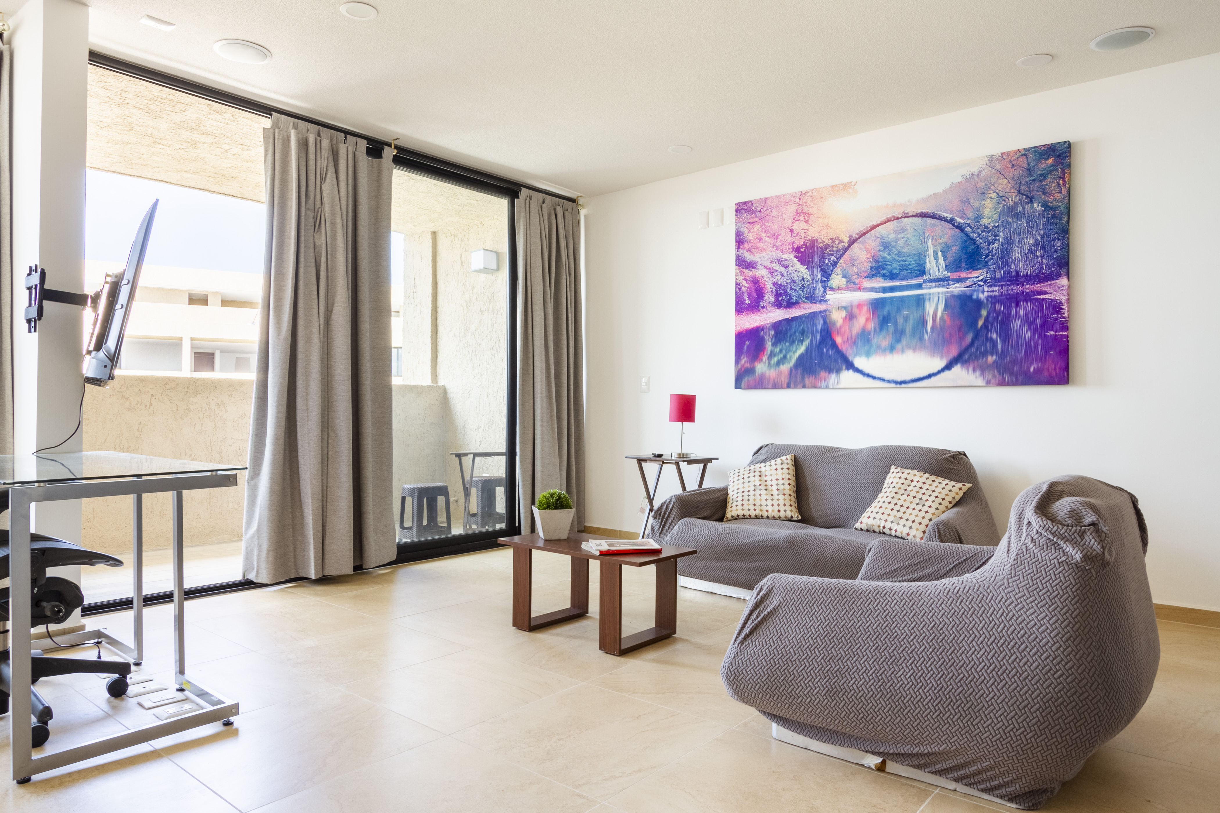 Lovely Studio with private roof garden.