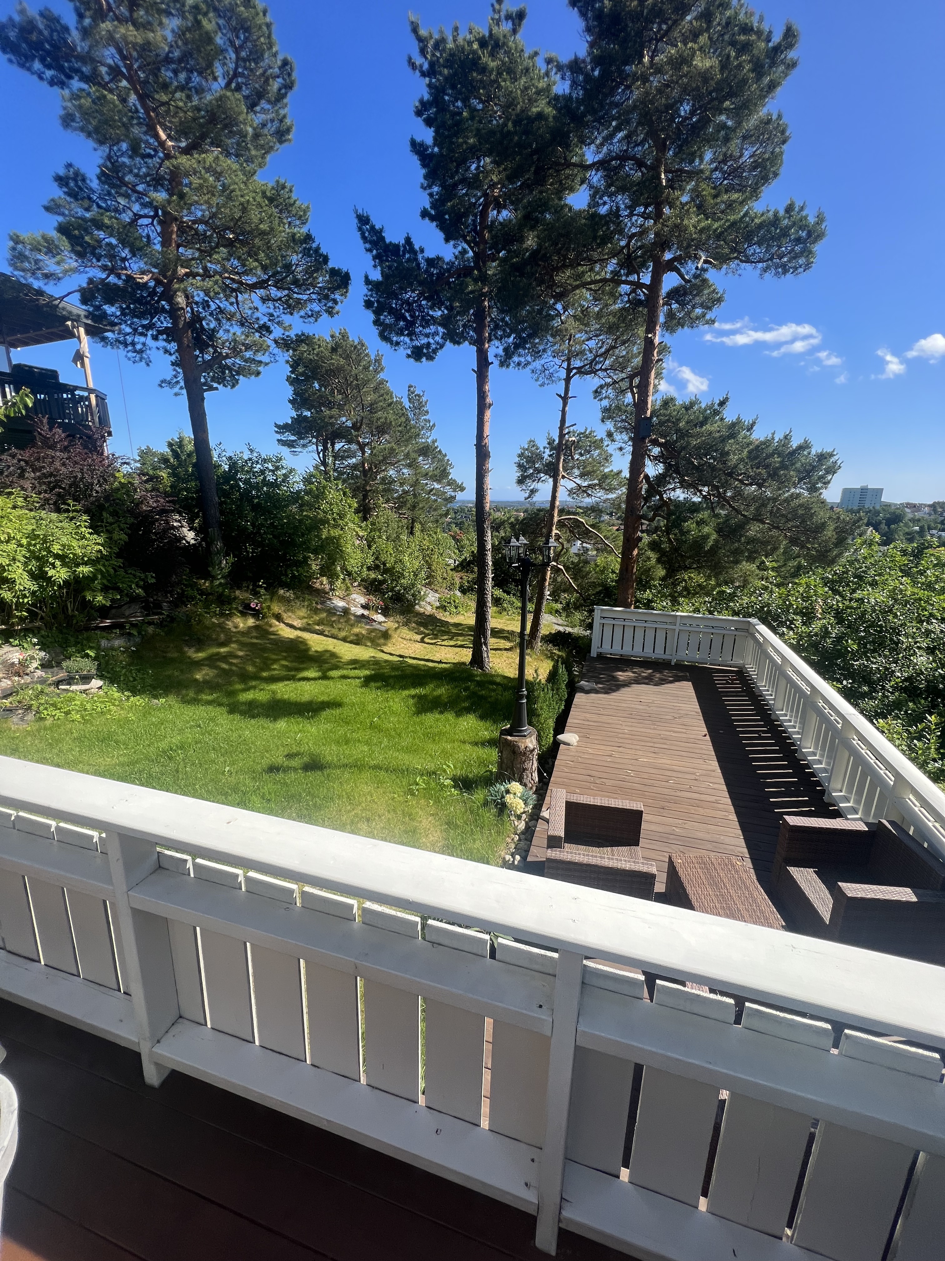 Spacious apartment/u-etg w/large terrace! Parking