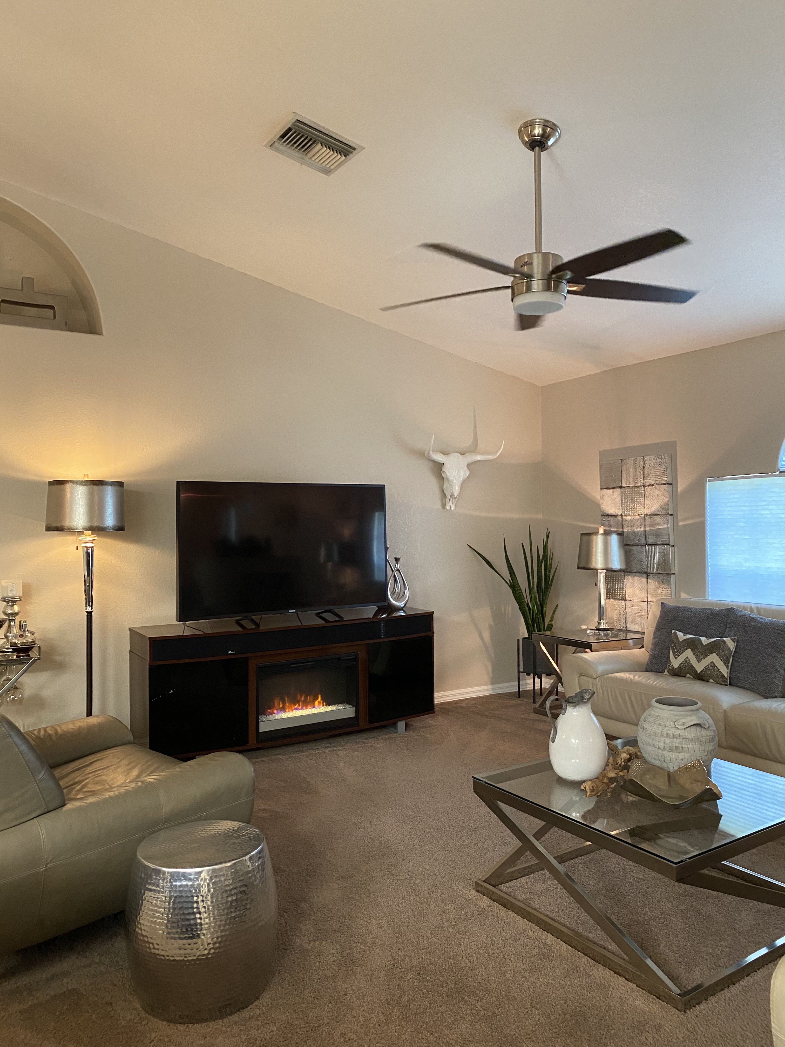 Lovely 3 bedroom home with pool