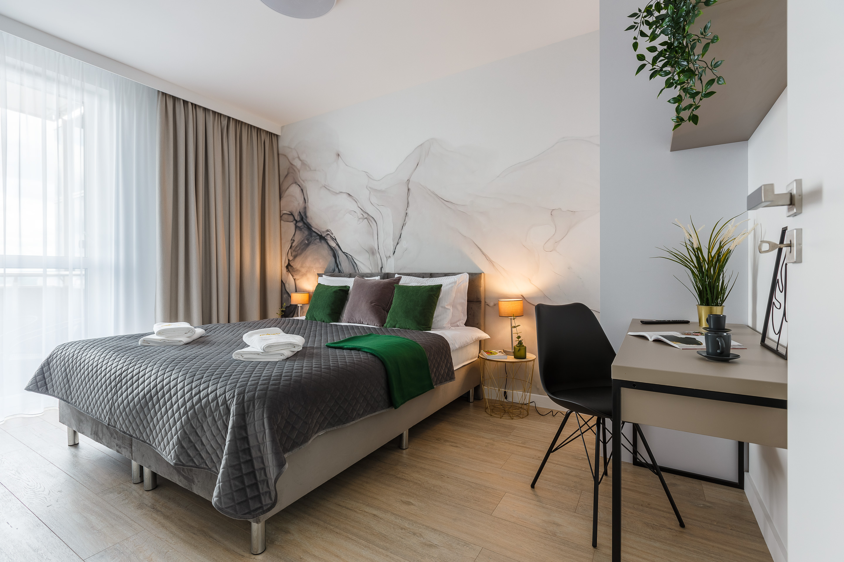 NUEVO apartamento de 2 dormitorios +balcón+aire acondicionado