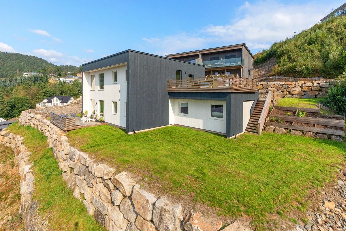 Central and modern functional home in Lyngdal