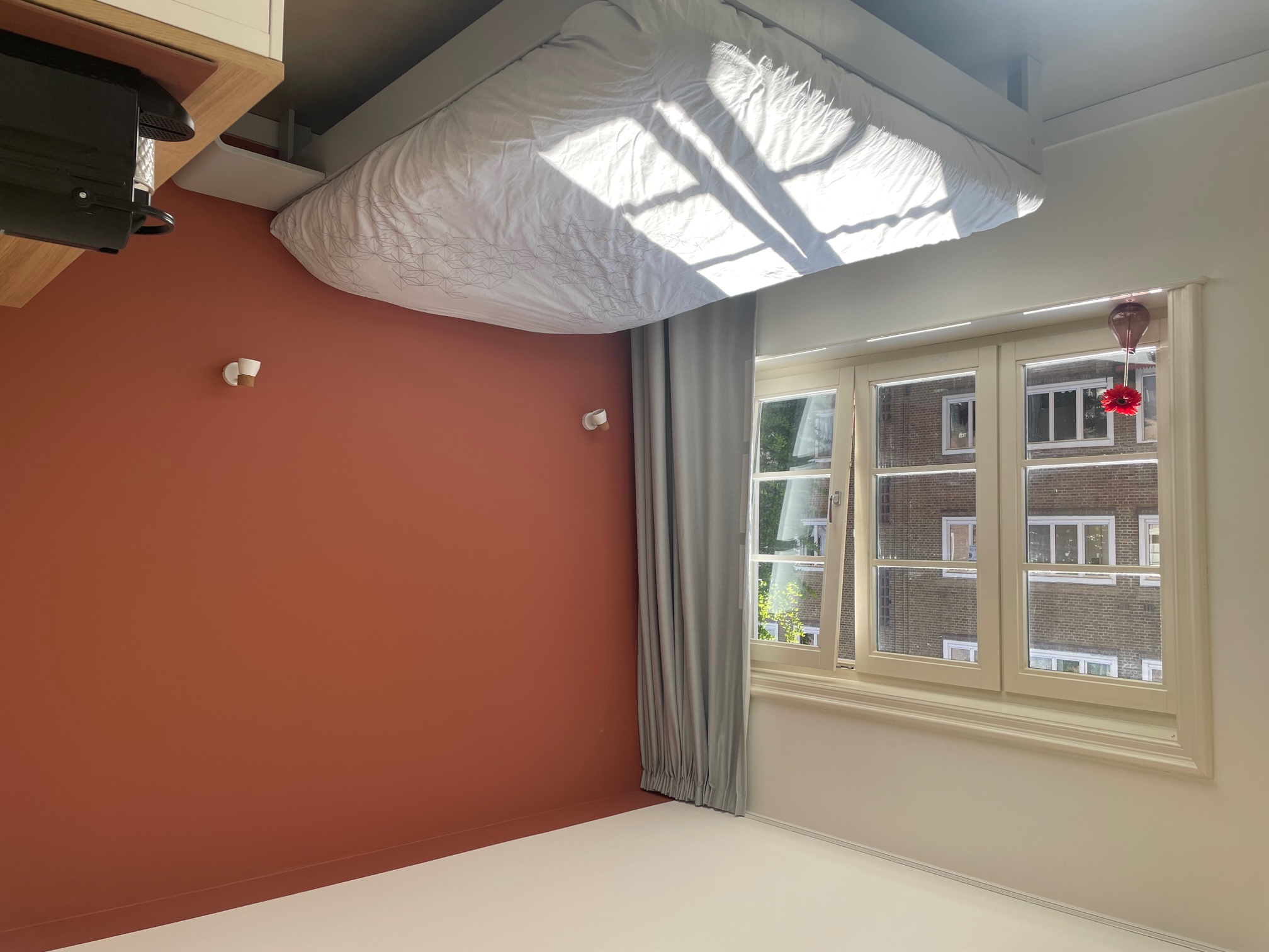 Lovely new room, with own entrance — Amsterdam stay