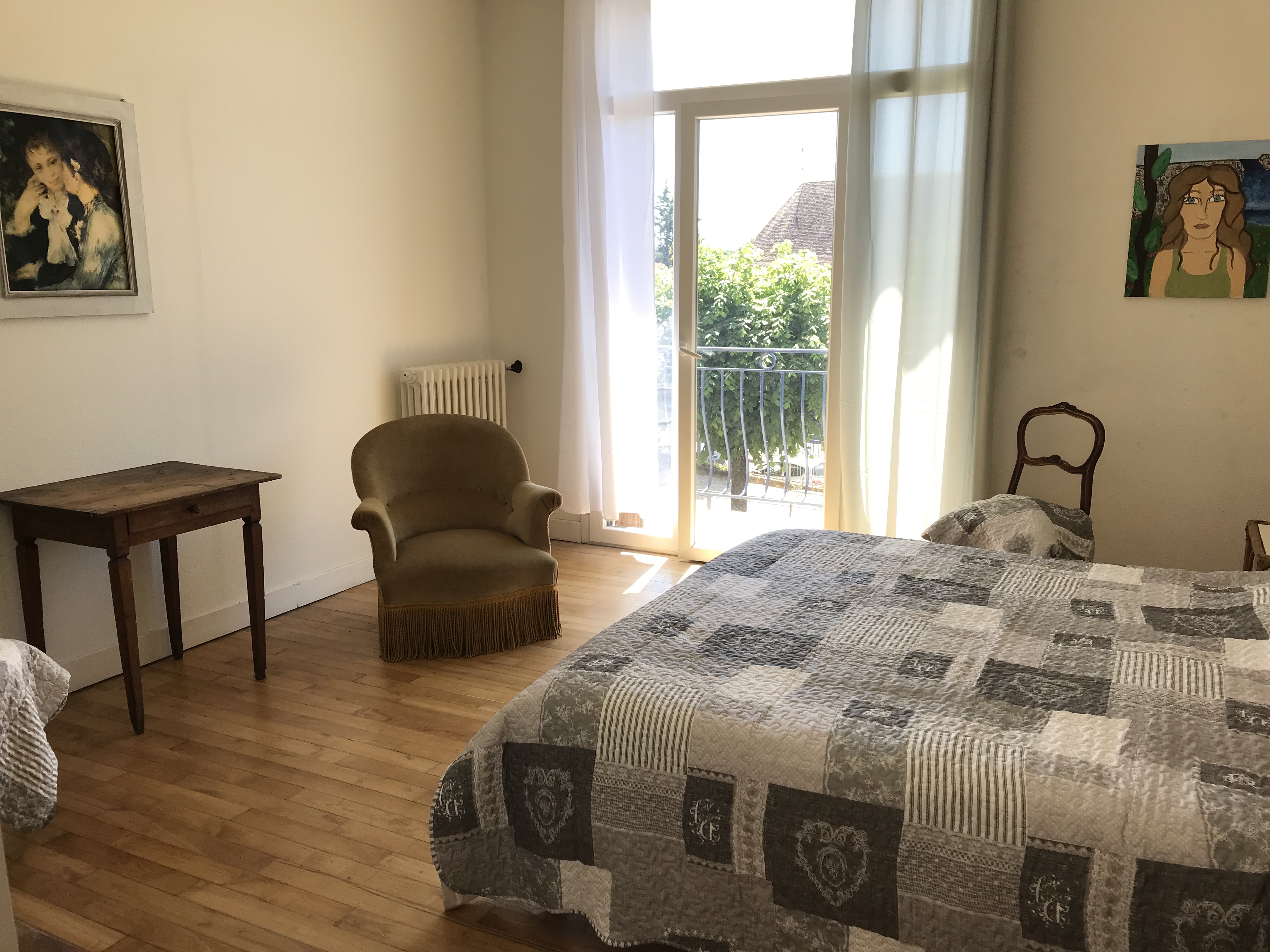 Butte de Gourdon charming self-catering accommodation