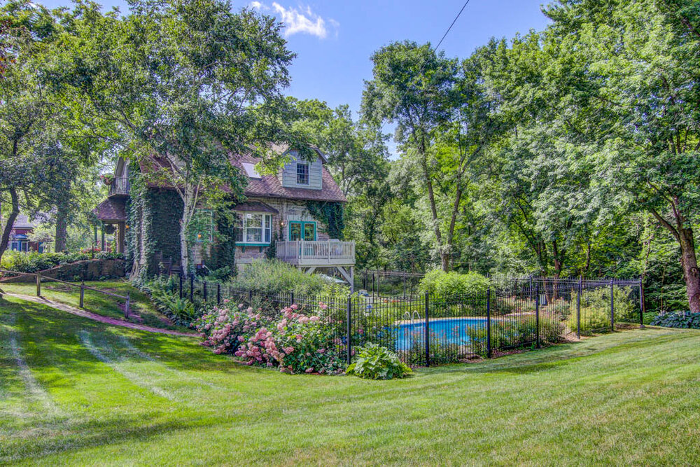 Private Art-déco-Suite in einem historischen Ferienhaus! - Airbnb