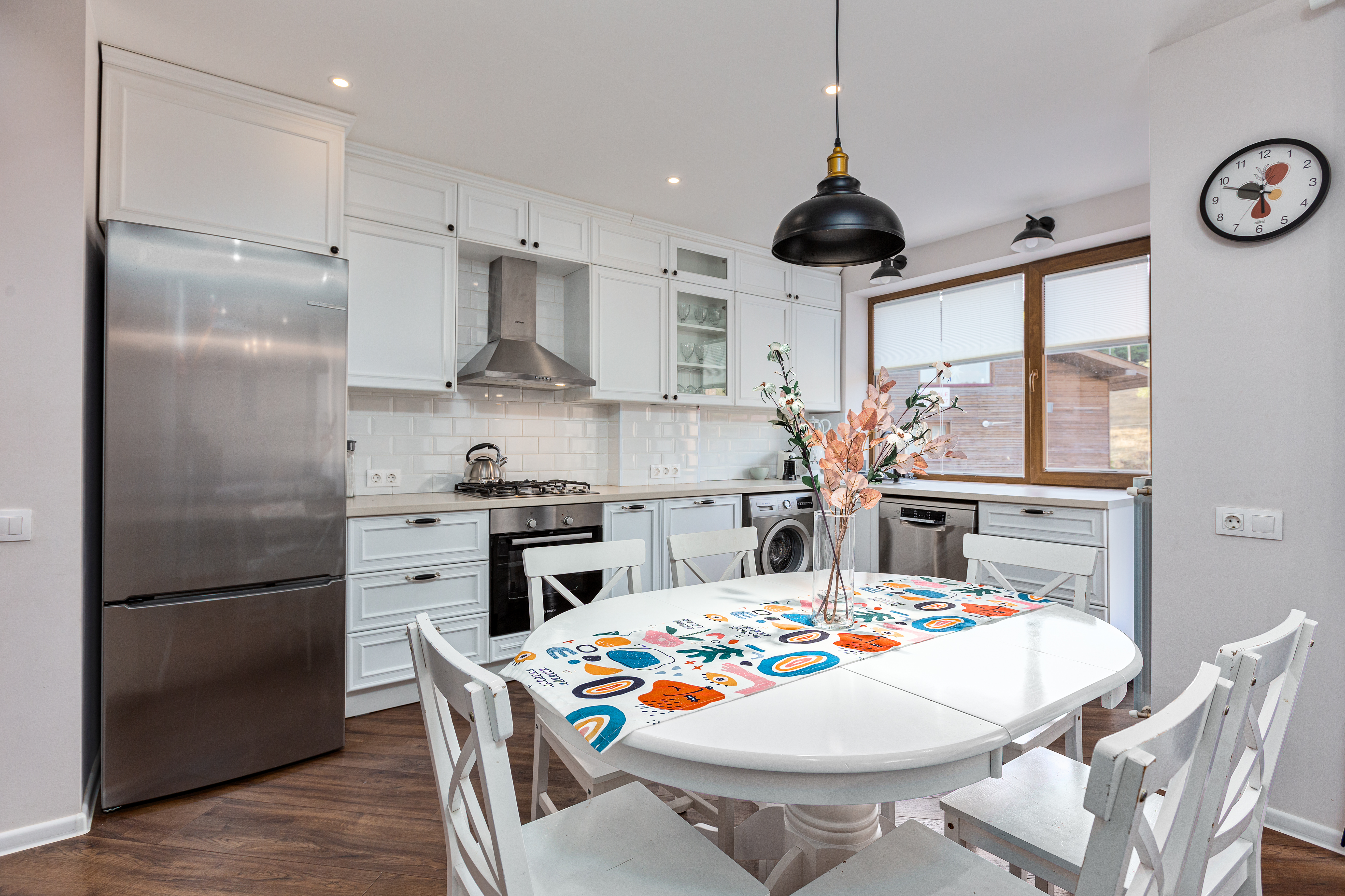 Lovely two bed-bedroom apartment