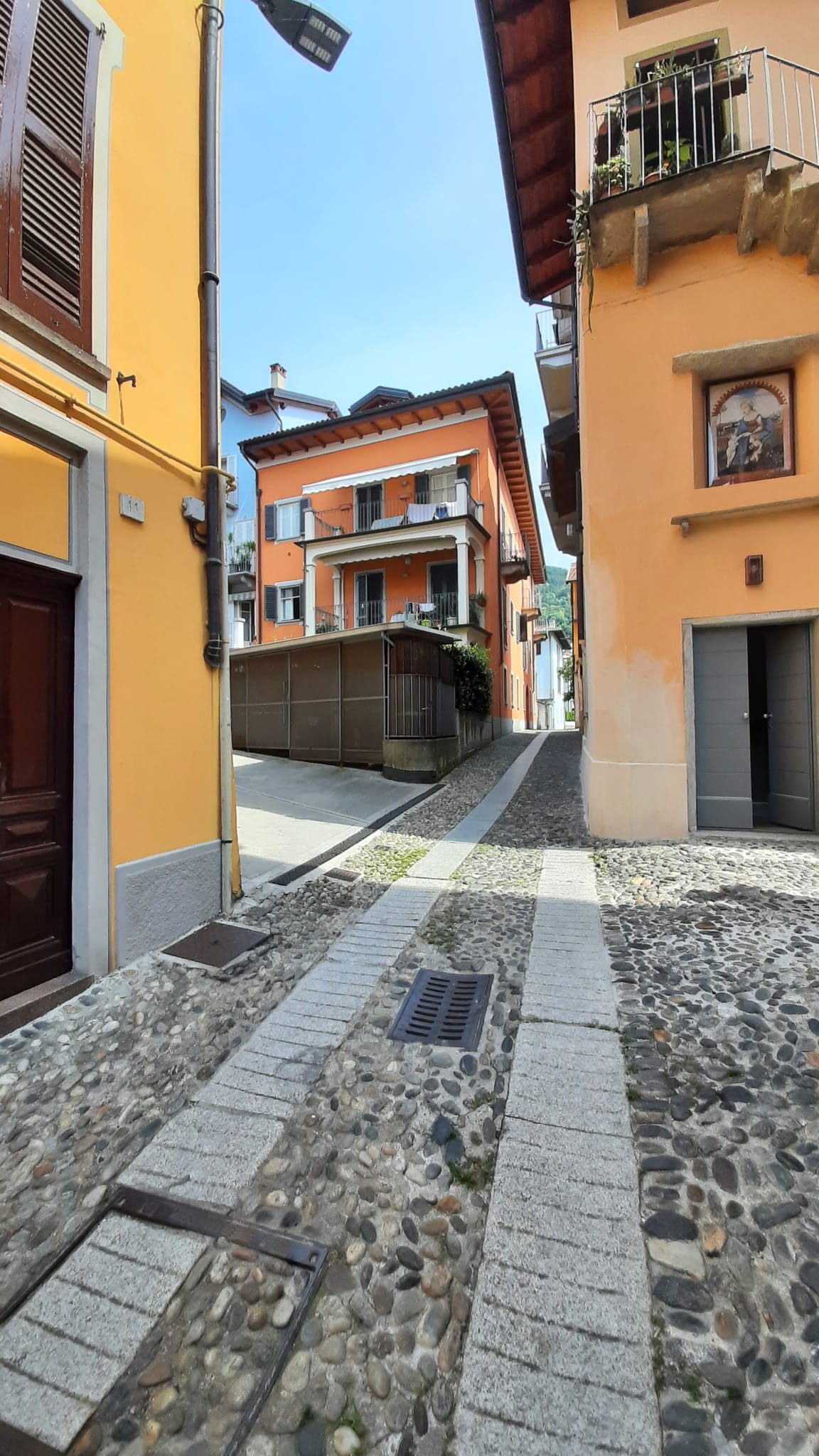 Apartment within walking distance of the lake