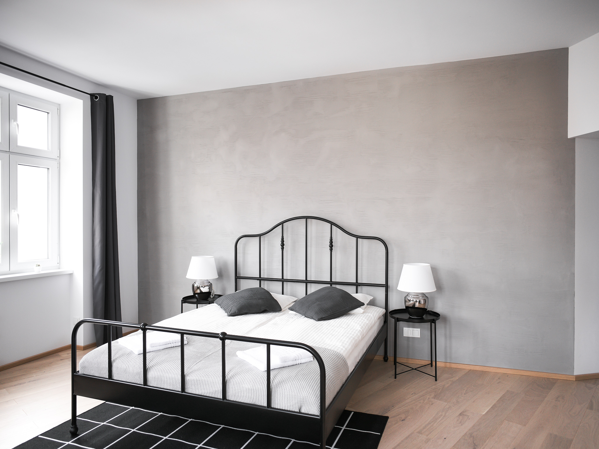 Modern Classic One Bedroom Apartment