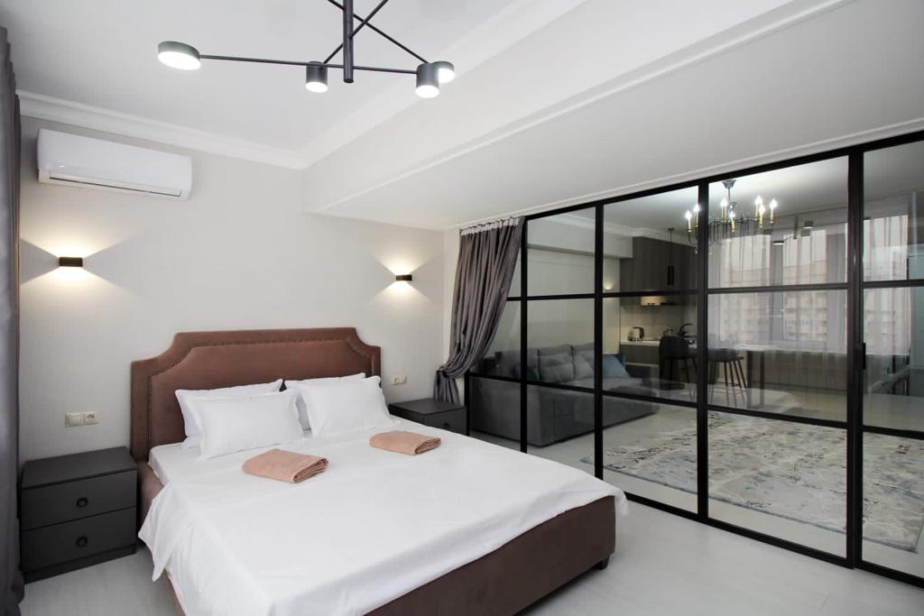 The very center of Almaty city center Serviced apartments for Rent in