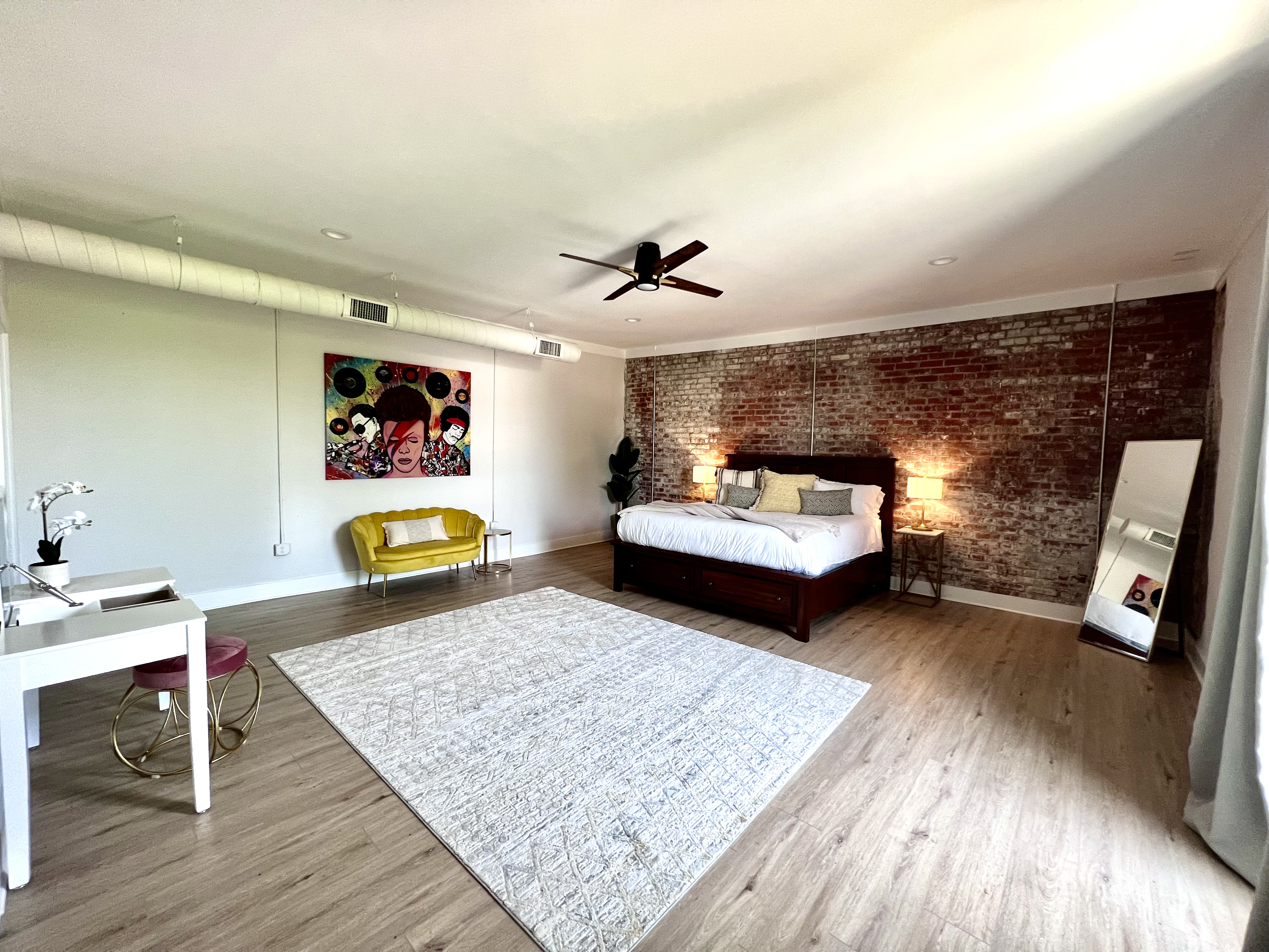 The Record Rack Loft - Historic Downtown Goldsboro